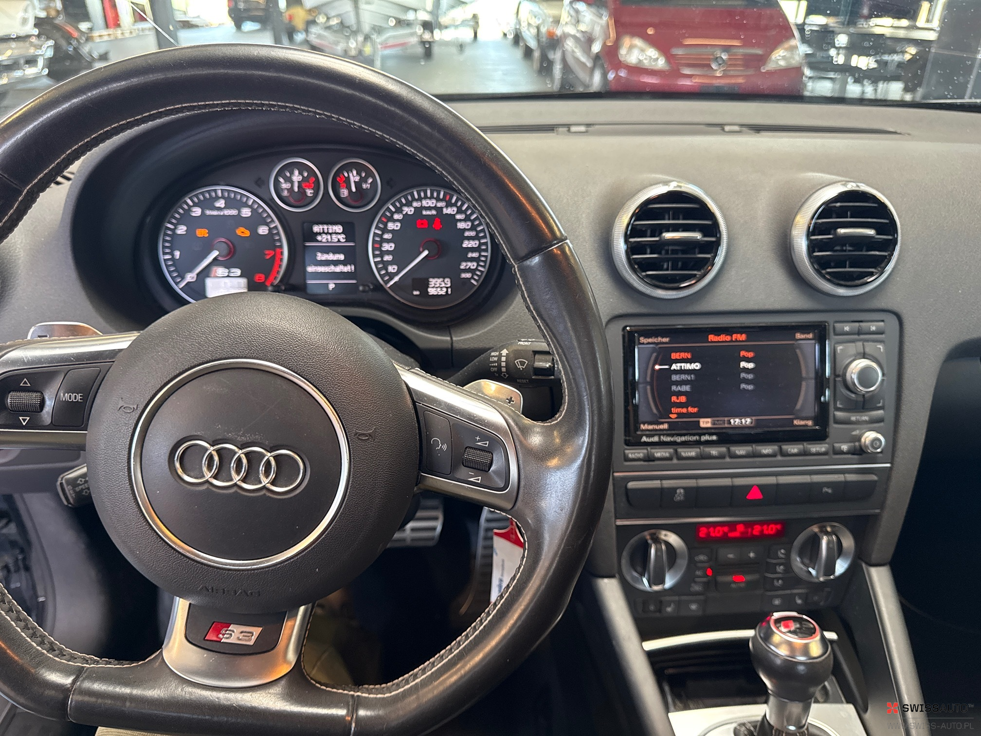 Auction Image