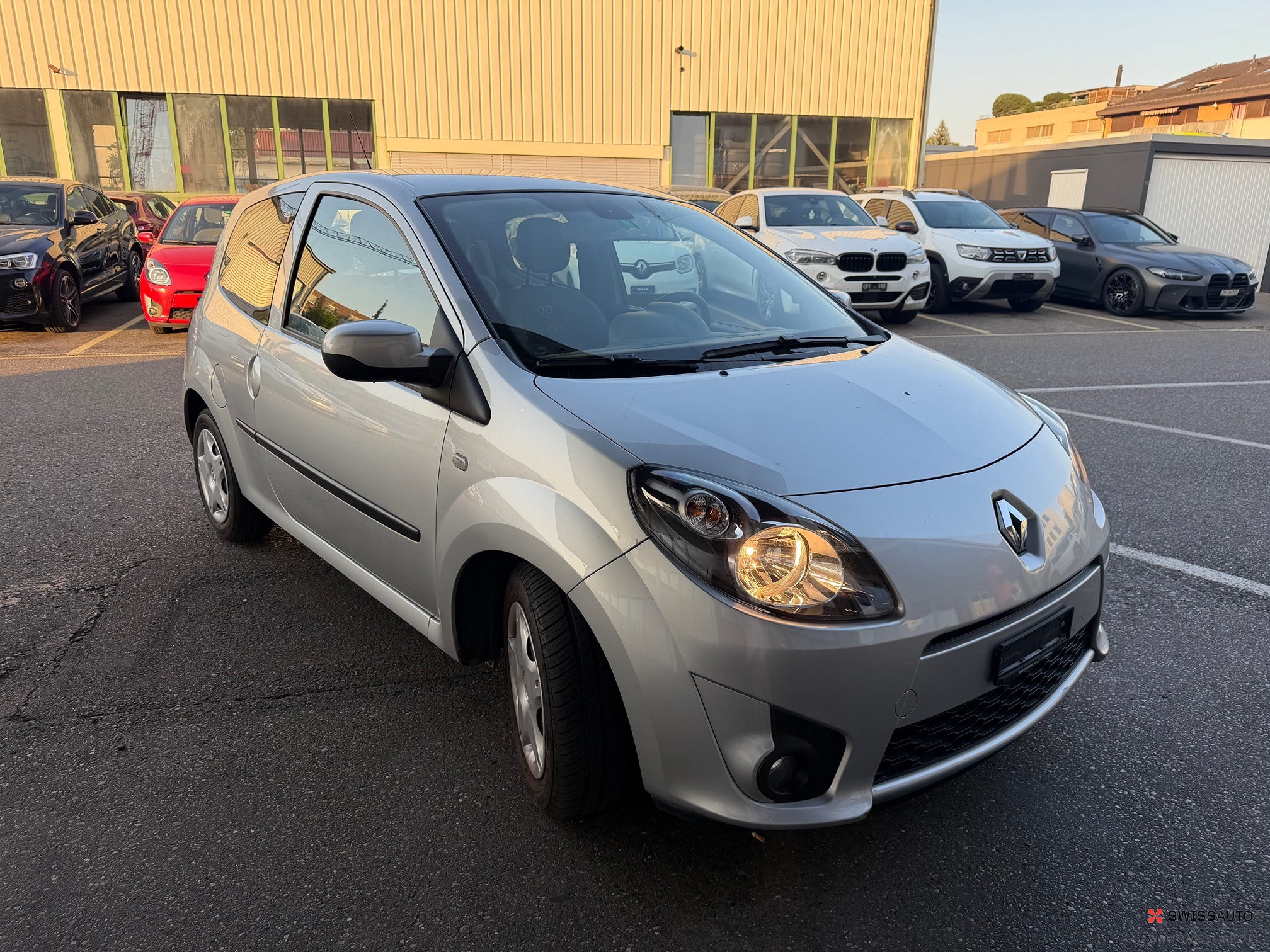 Auction Image