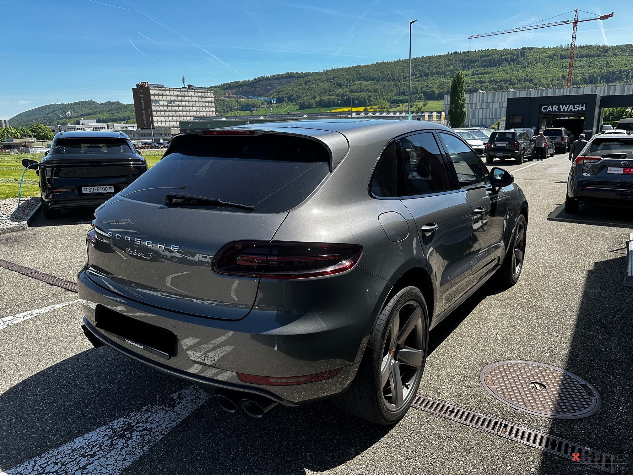 Auction Image