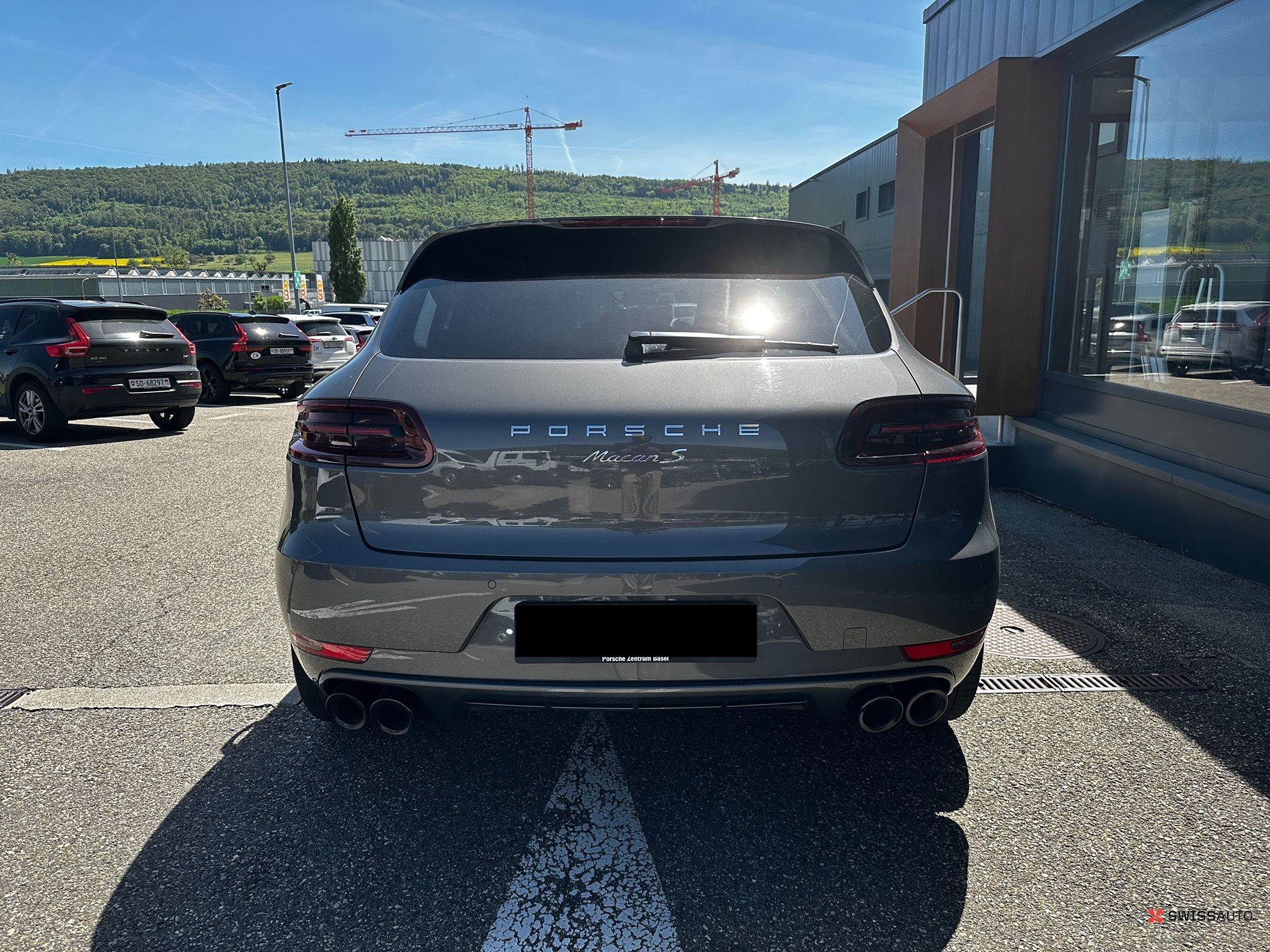 Auction Image