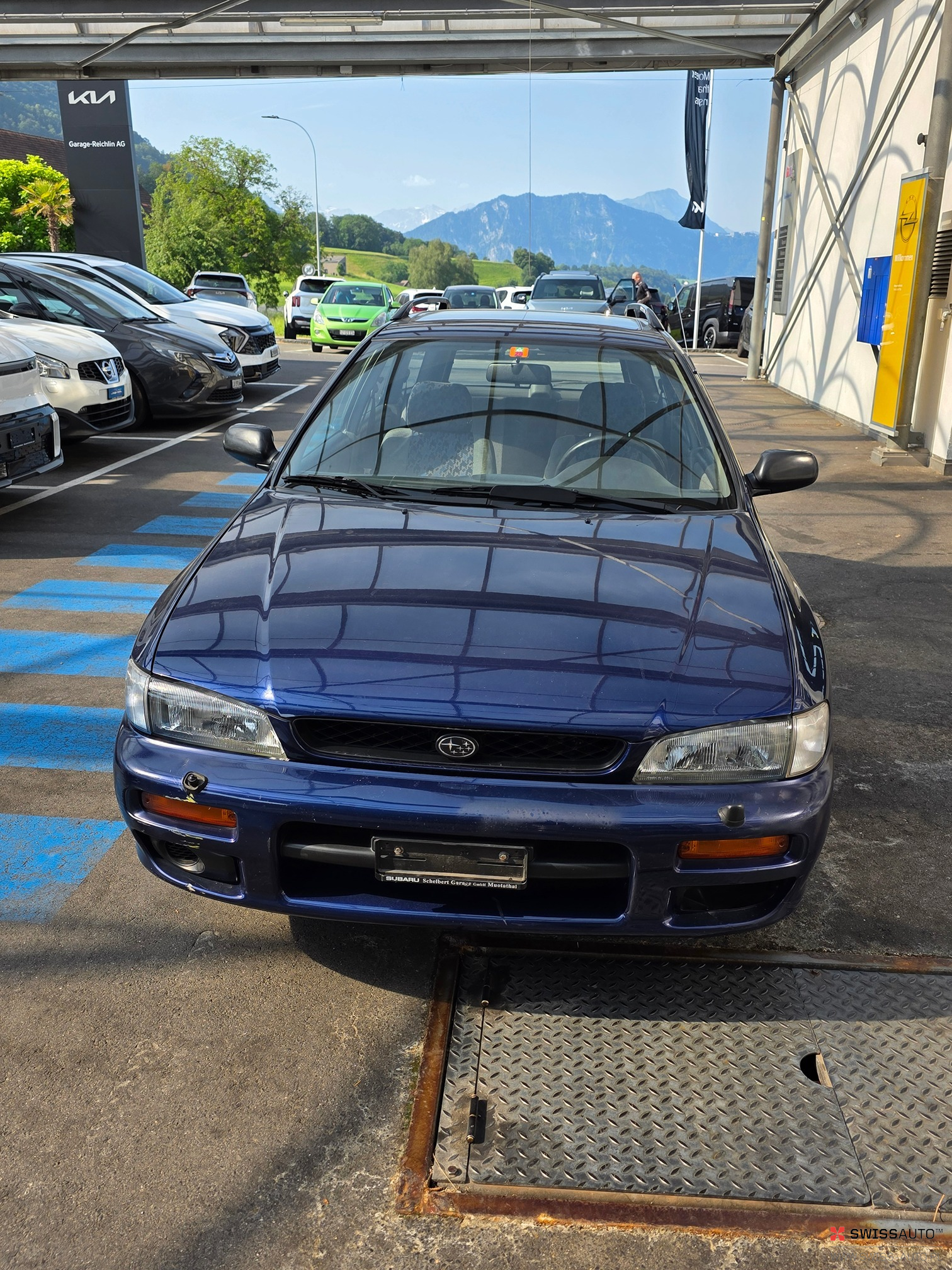 Auction Image