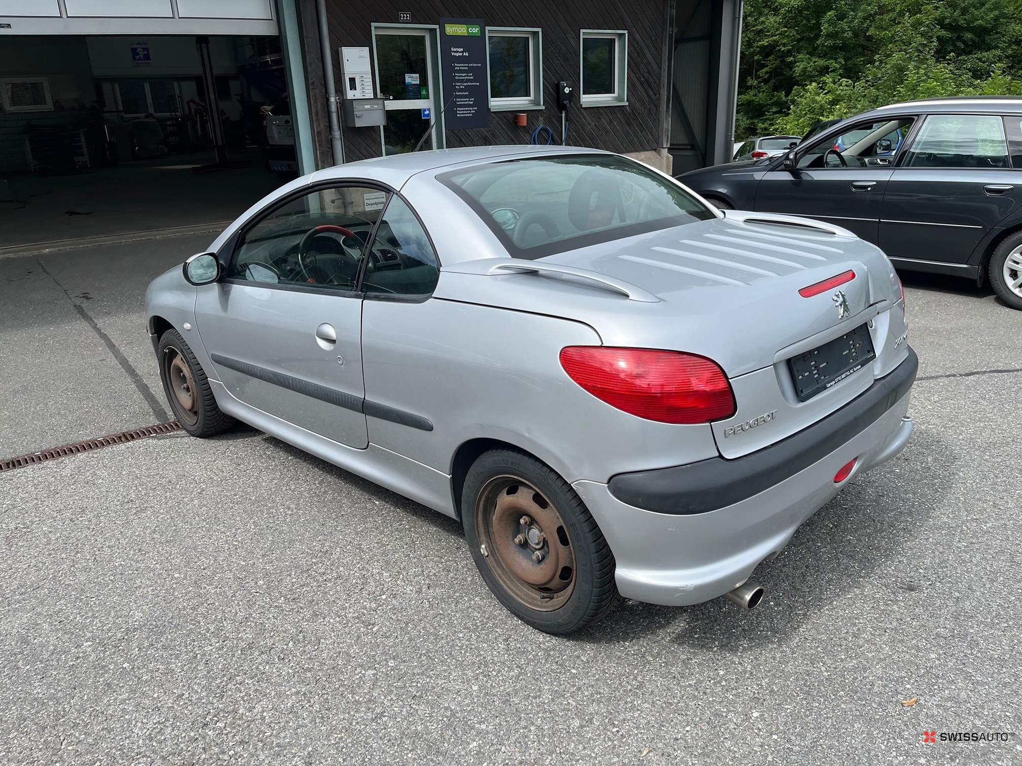 Auction Image