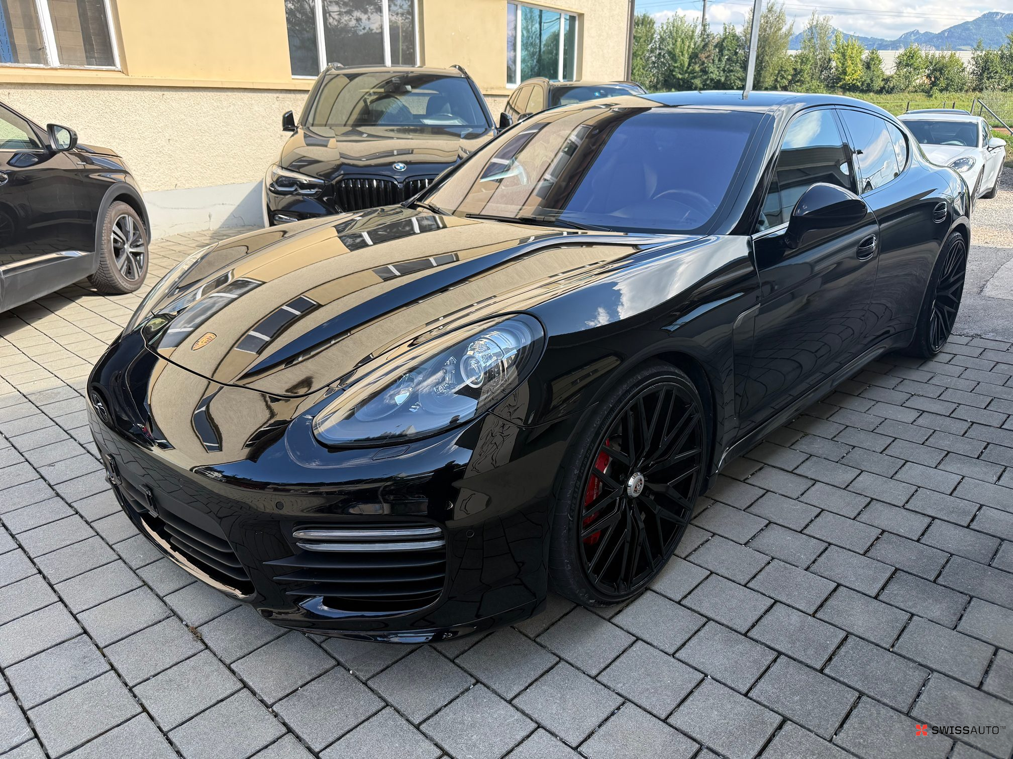 Auction Image