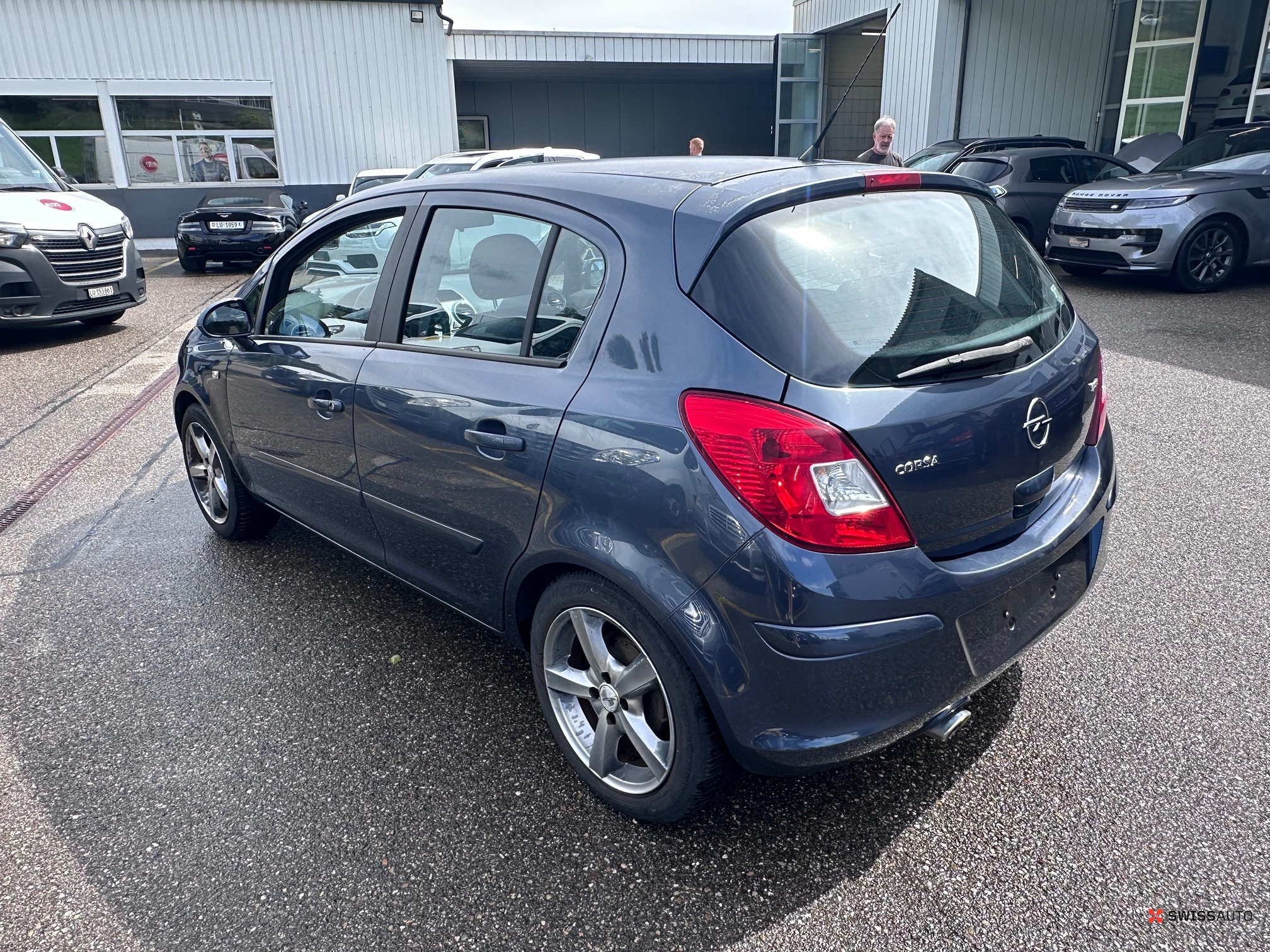 Auction Image