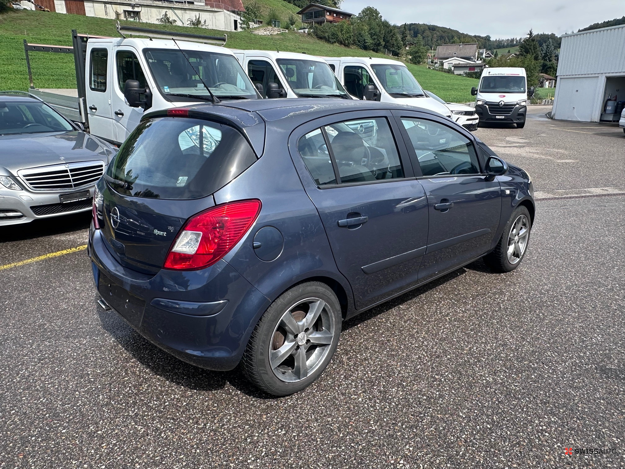 Auction Image