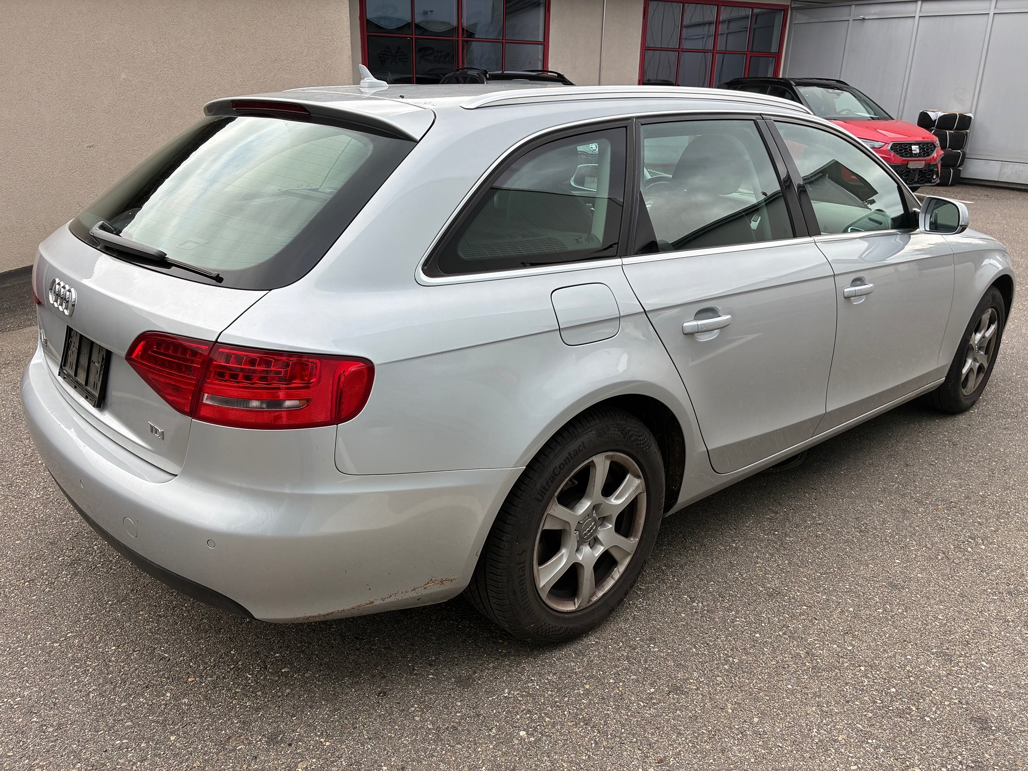 Auction Image