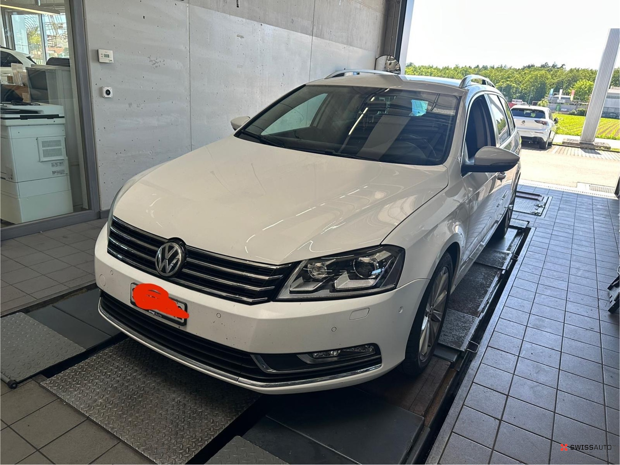 Auction Image