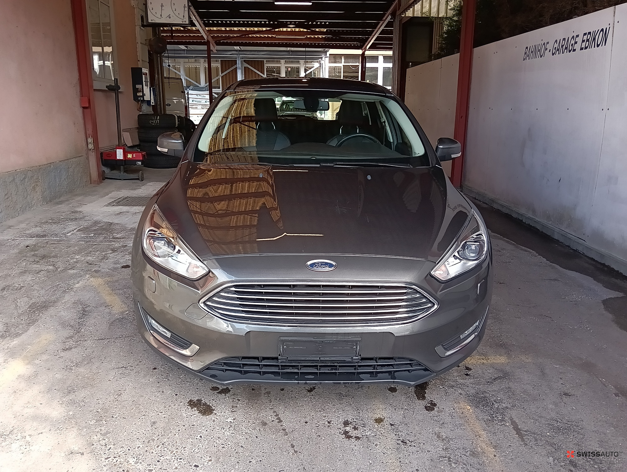 Auction Image