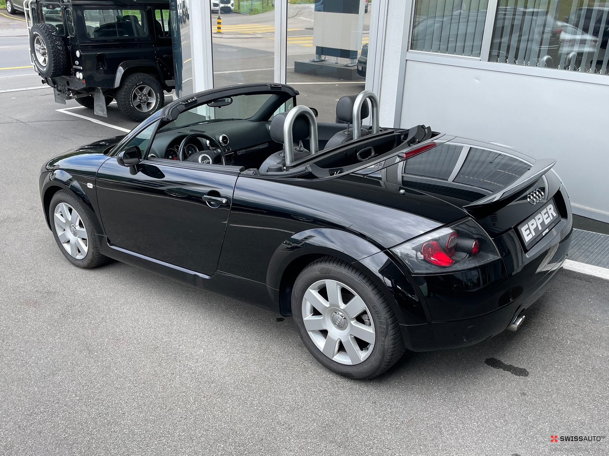 Auction Image