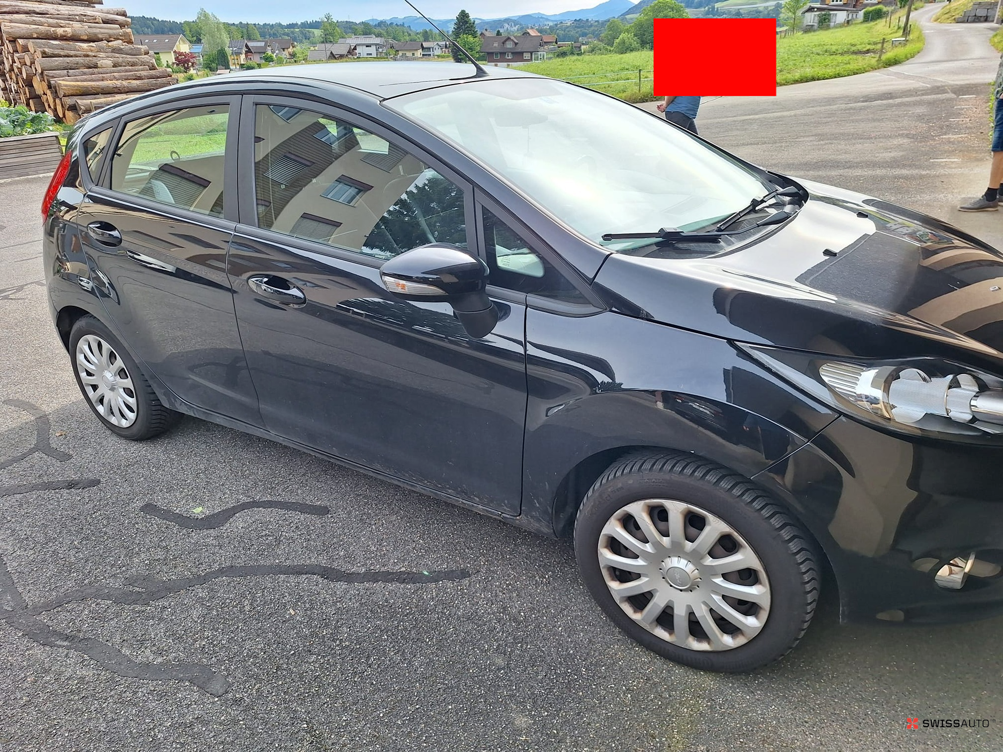 Auction Image