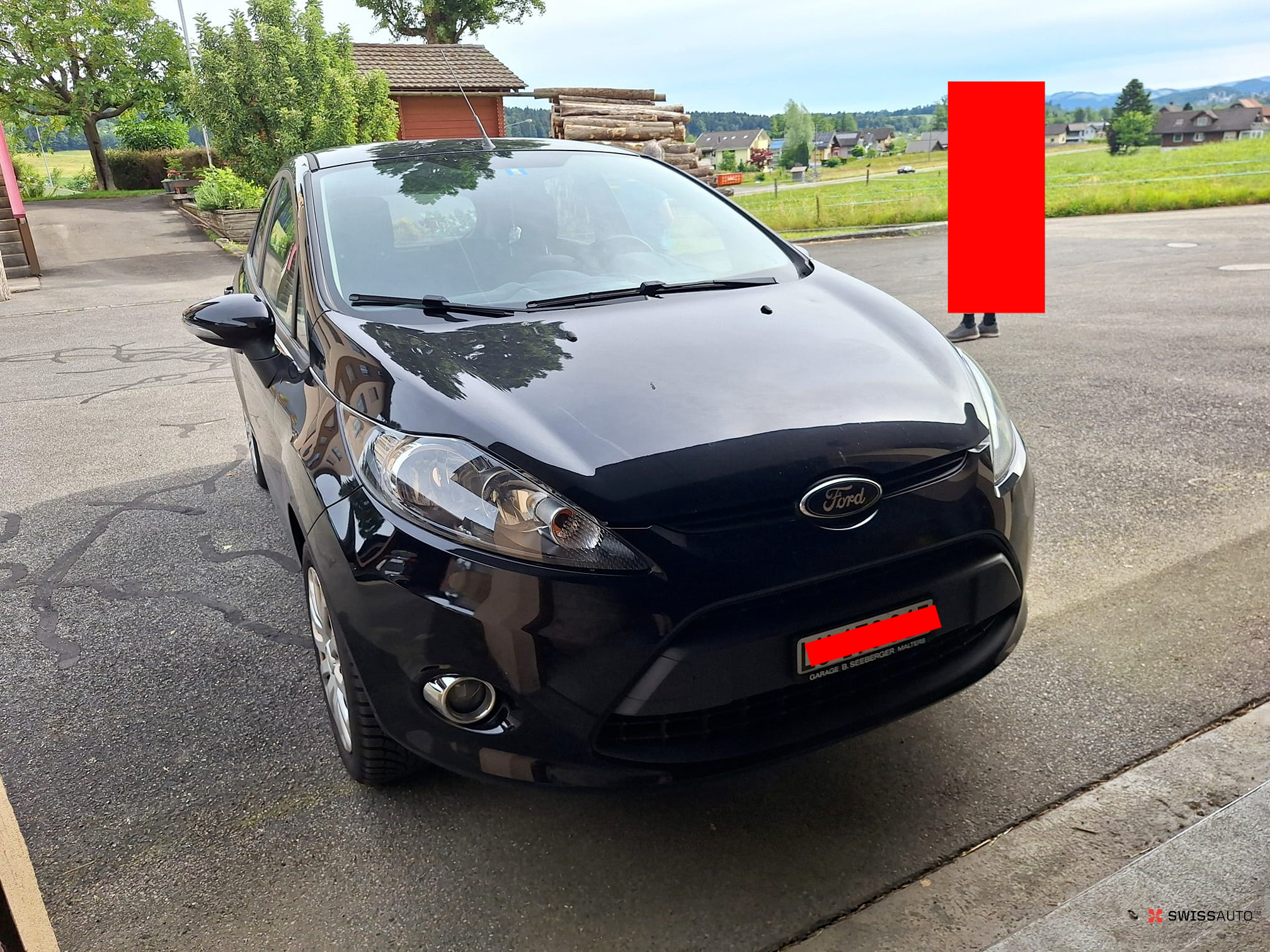 Auction Image