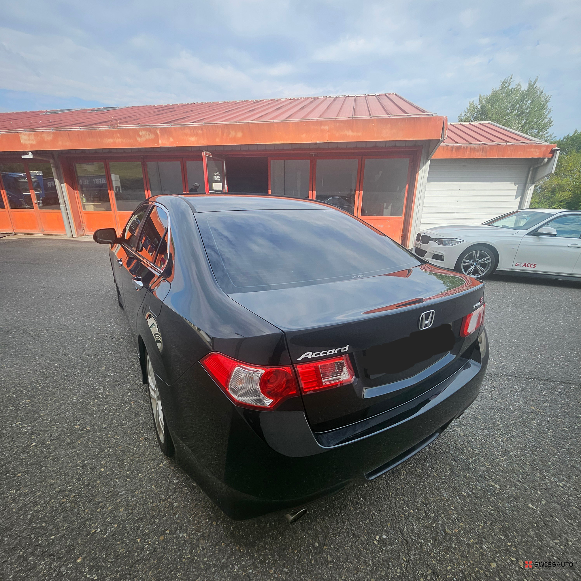 Auction Image