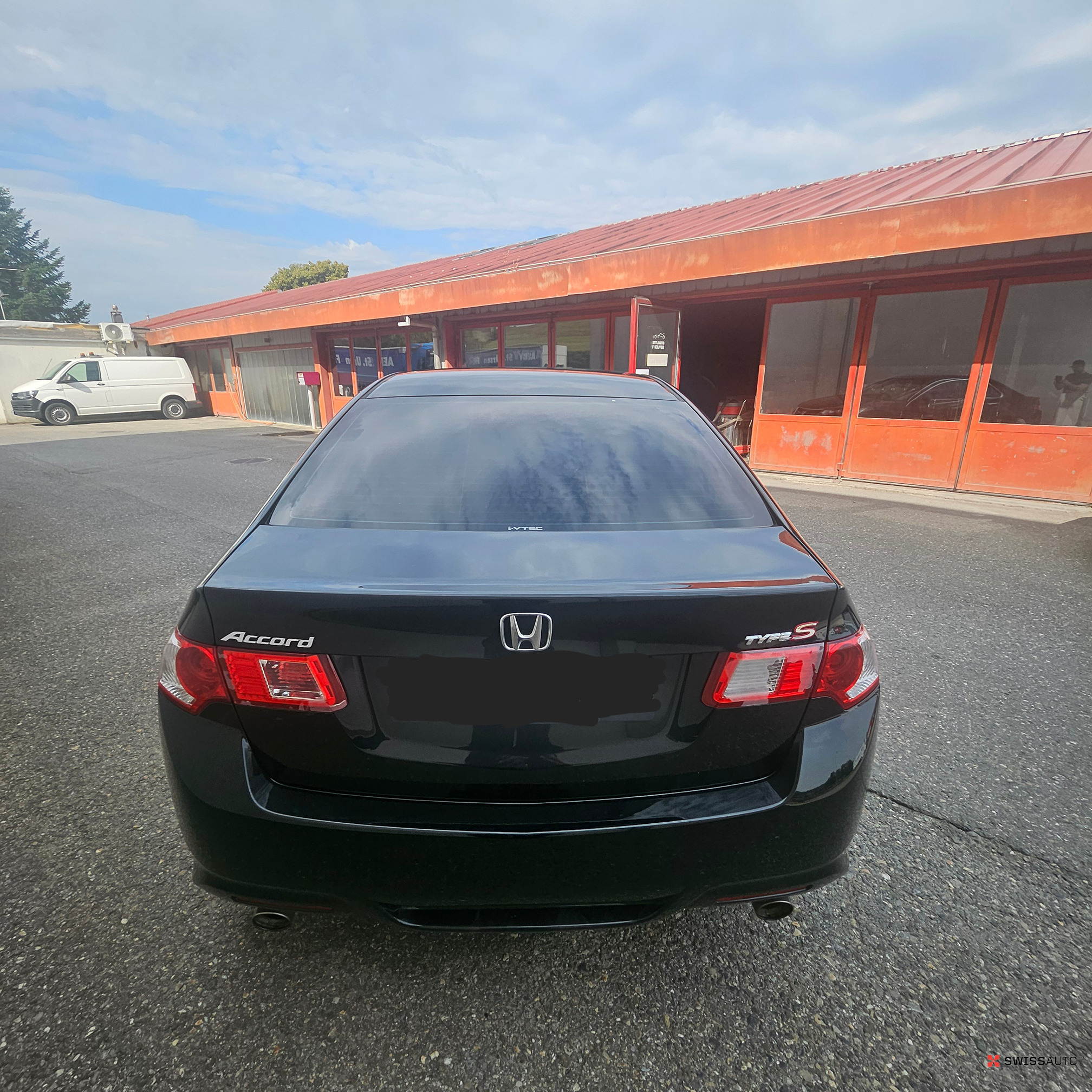 Auction Image