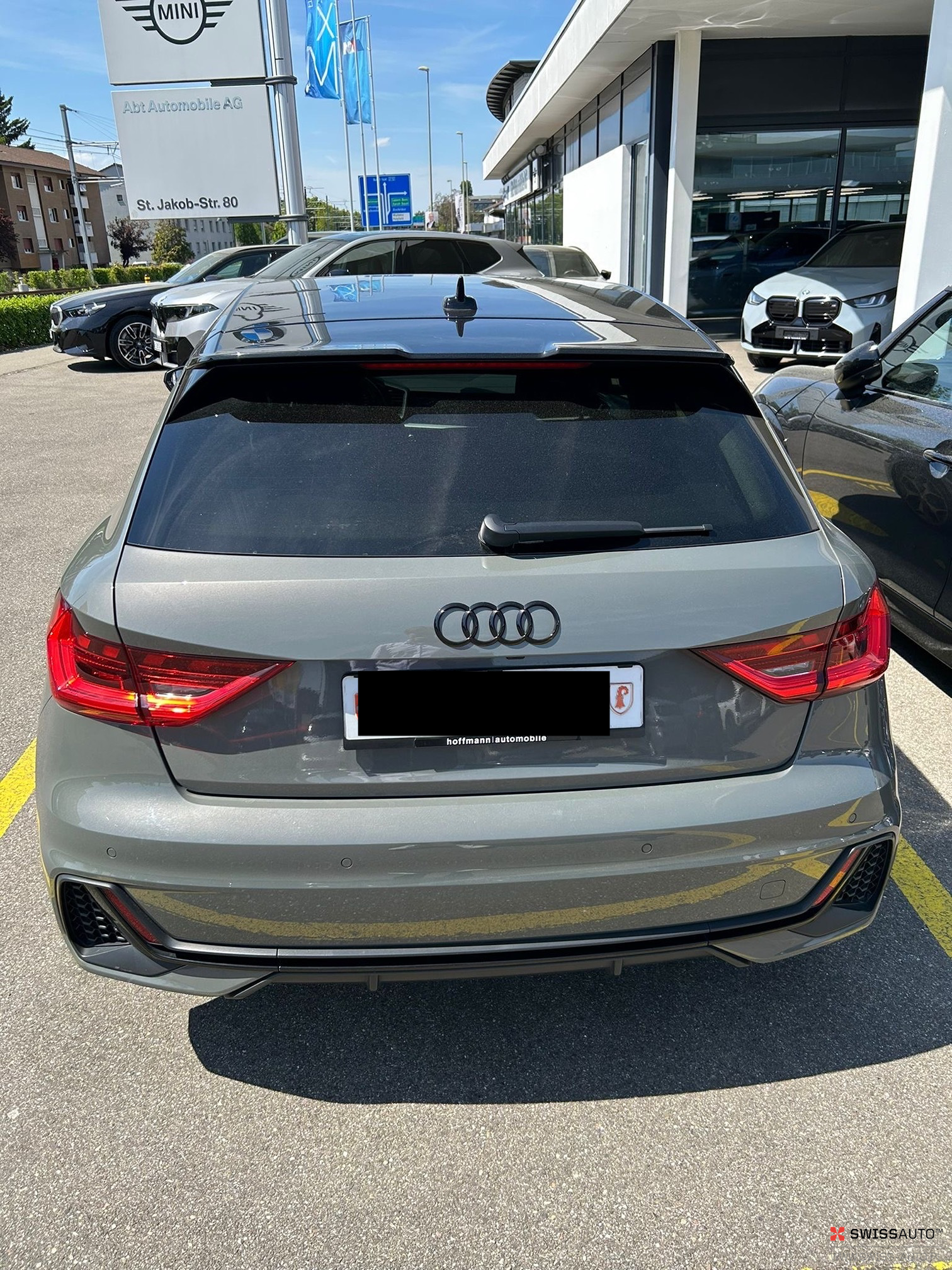 Auction Image