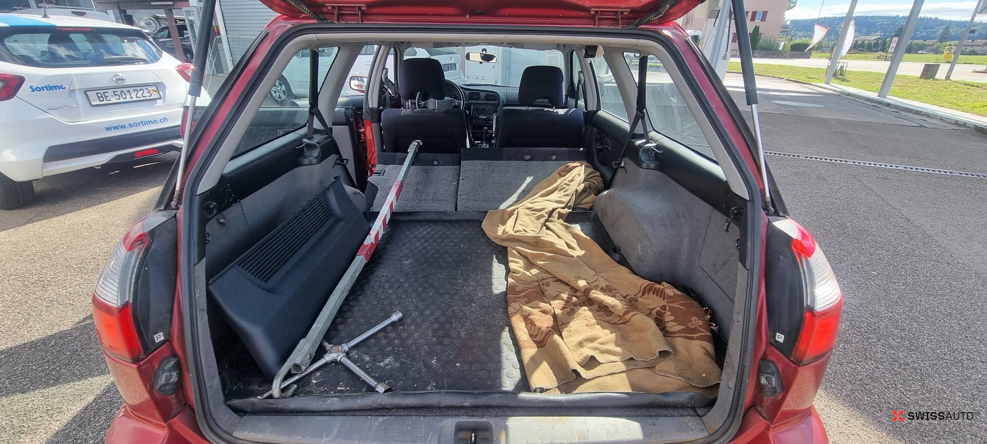 Auction Image