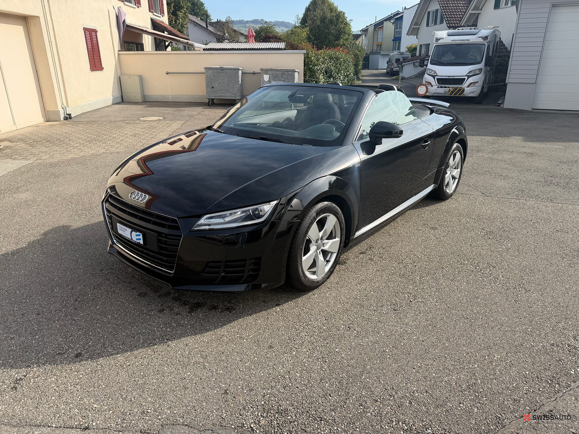 Auction Image