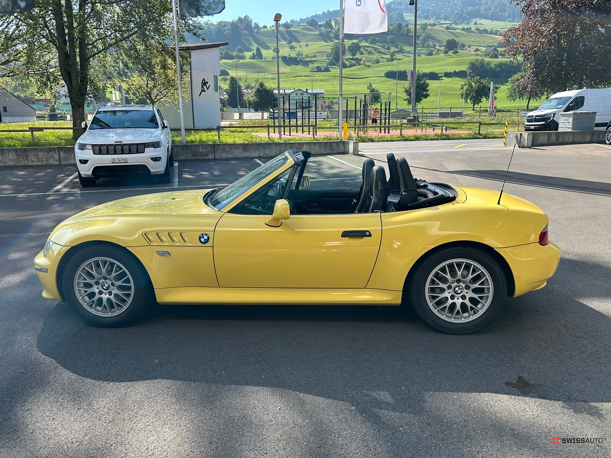 Auction Image