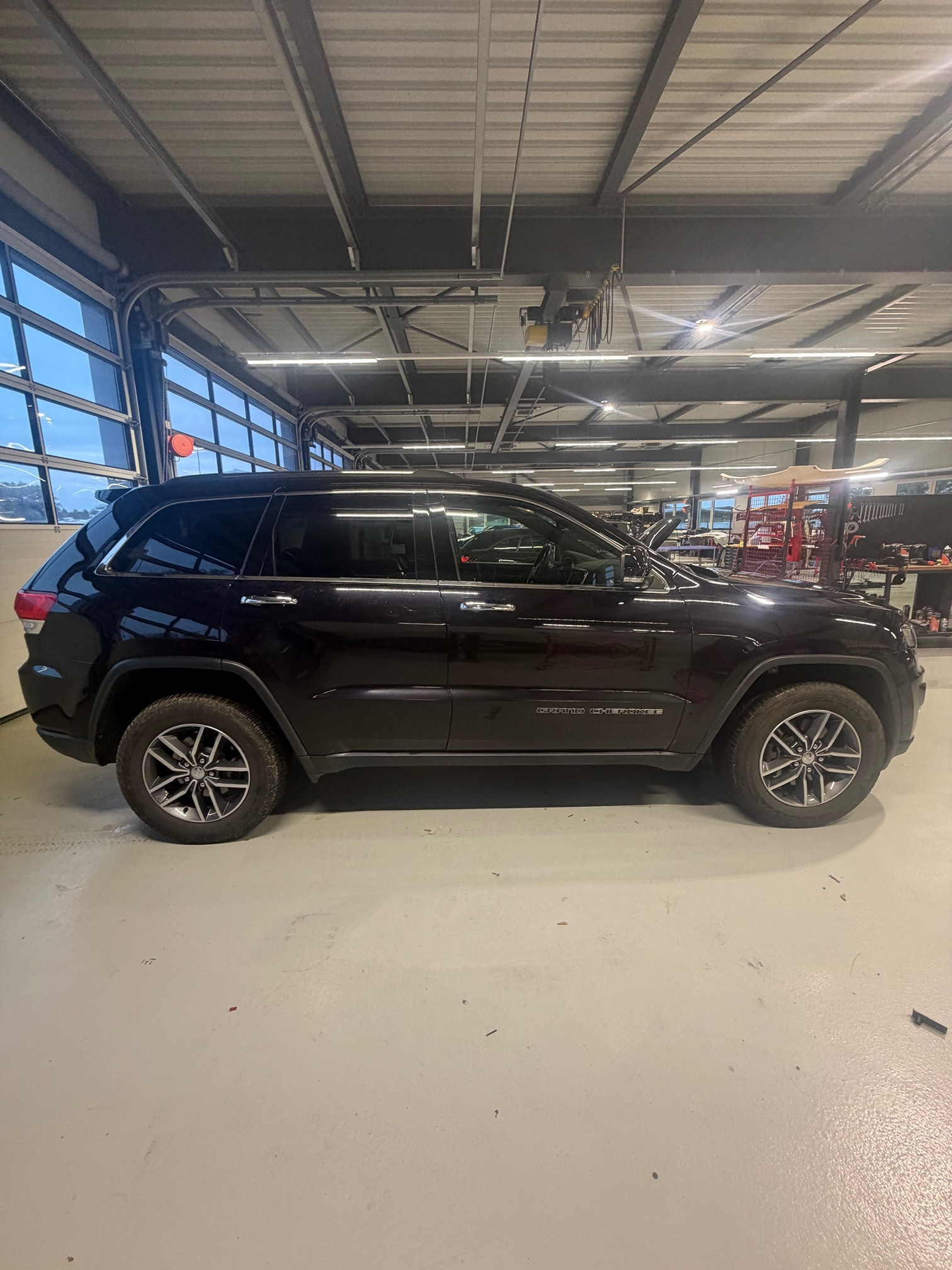 Auction Image
