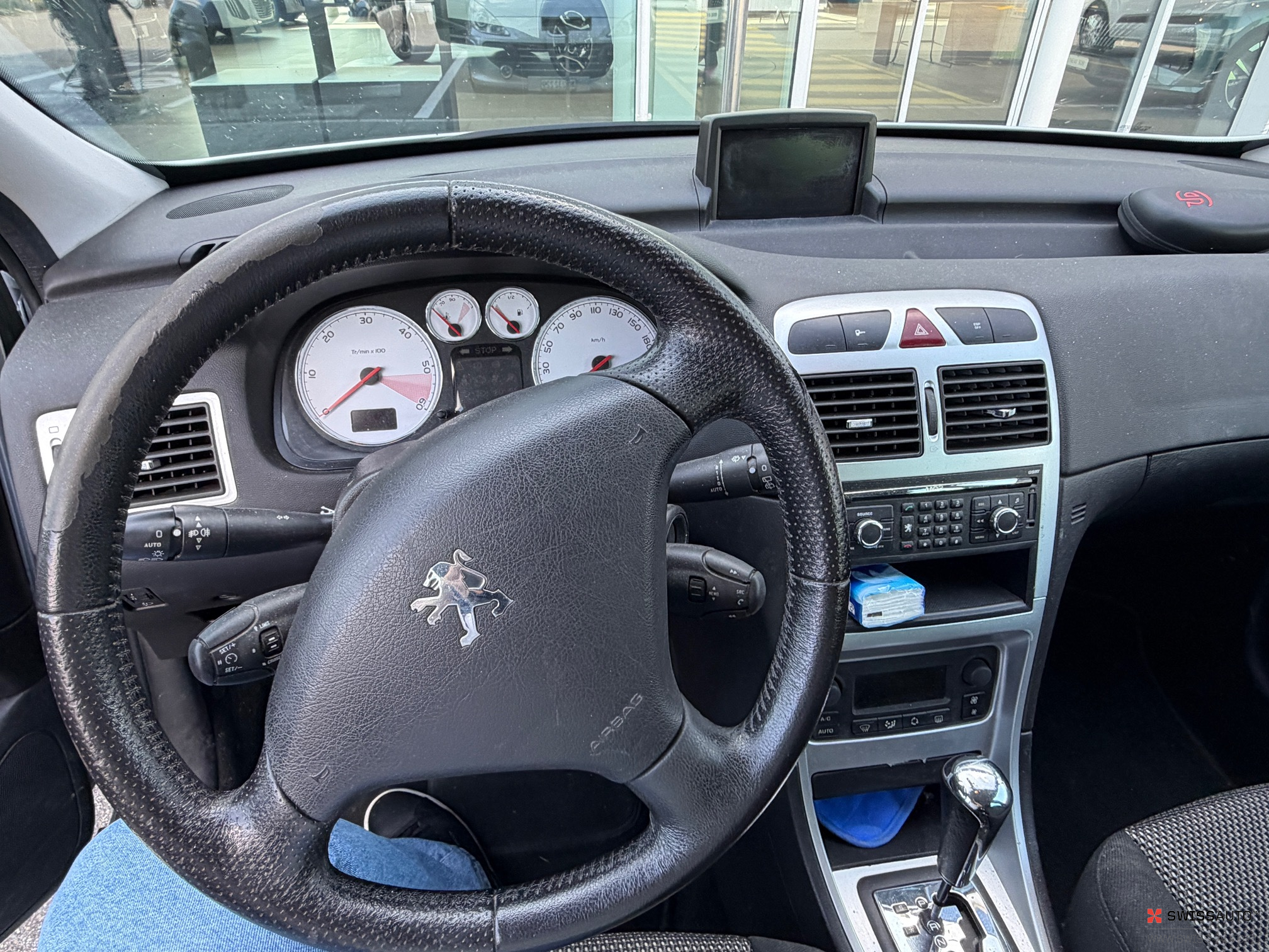 Auction Image