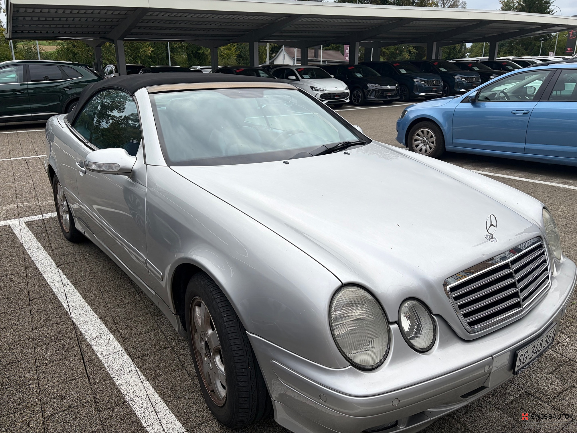Auction Image