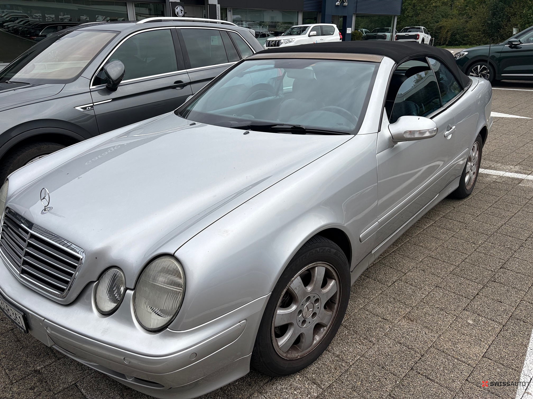 Auction Image