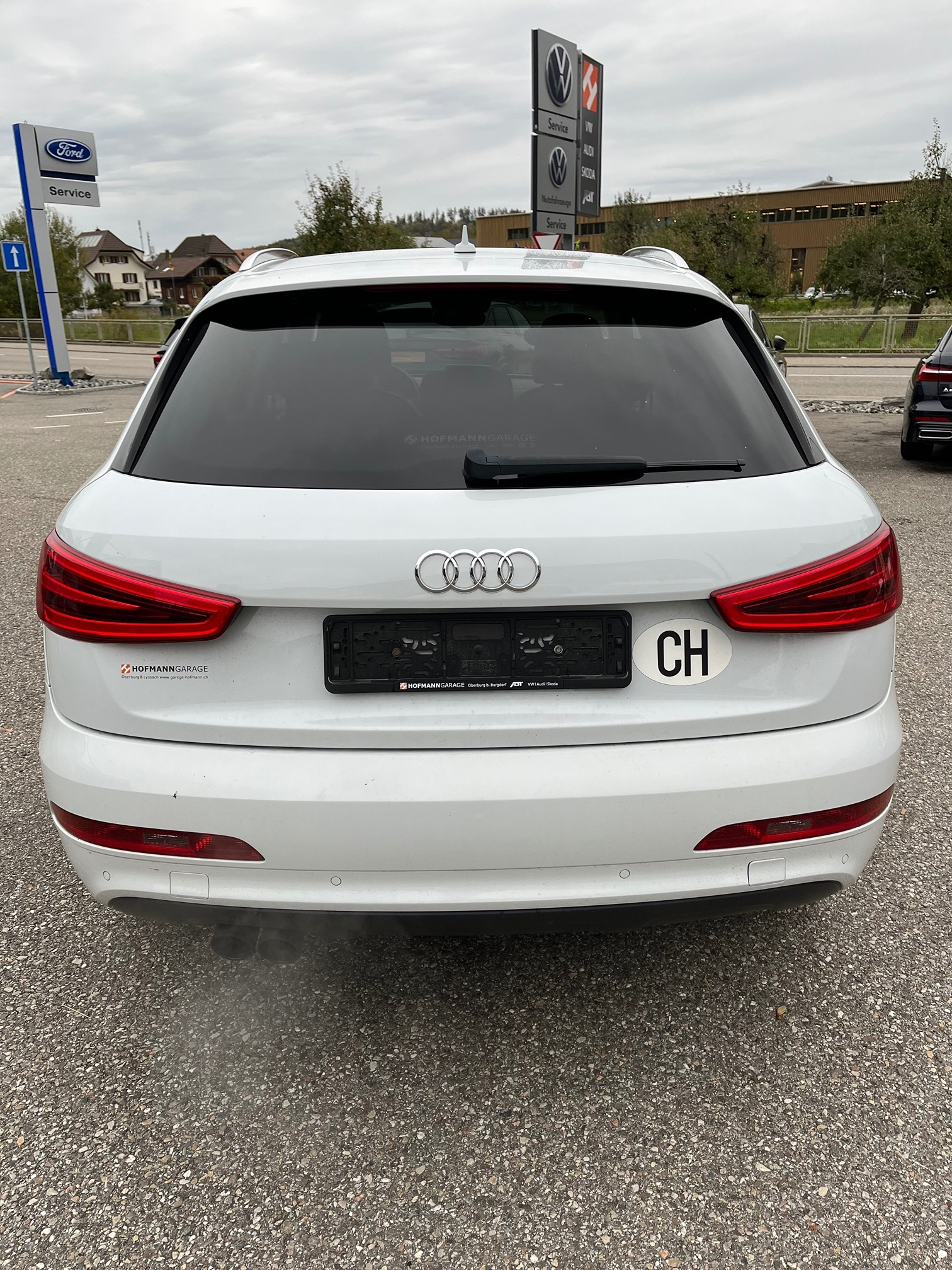 Auction Image