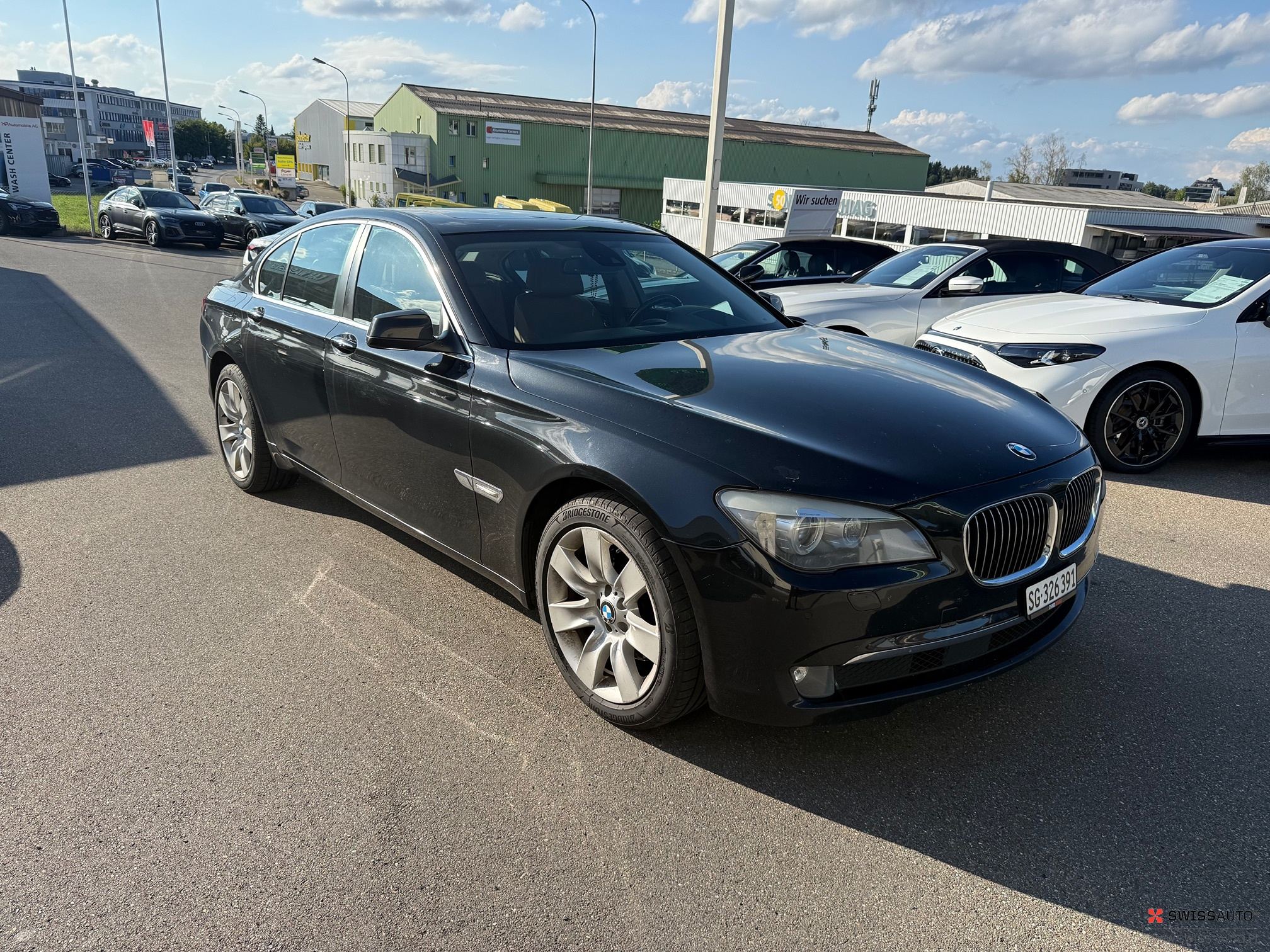 Auction Image
