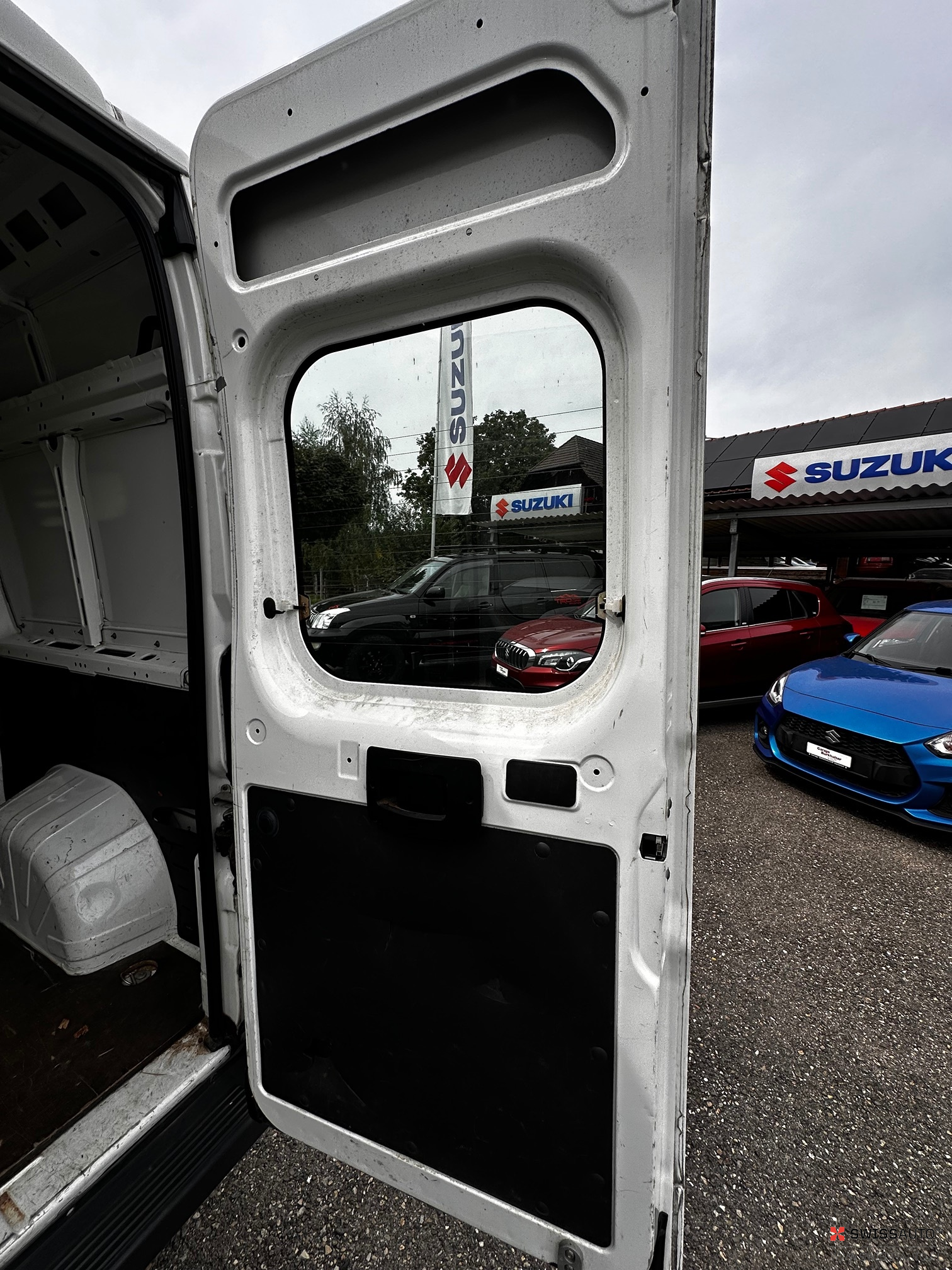 Auction Image