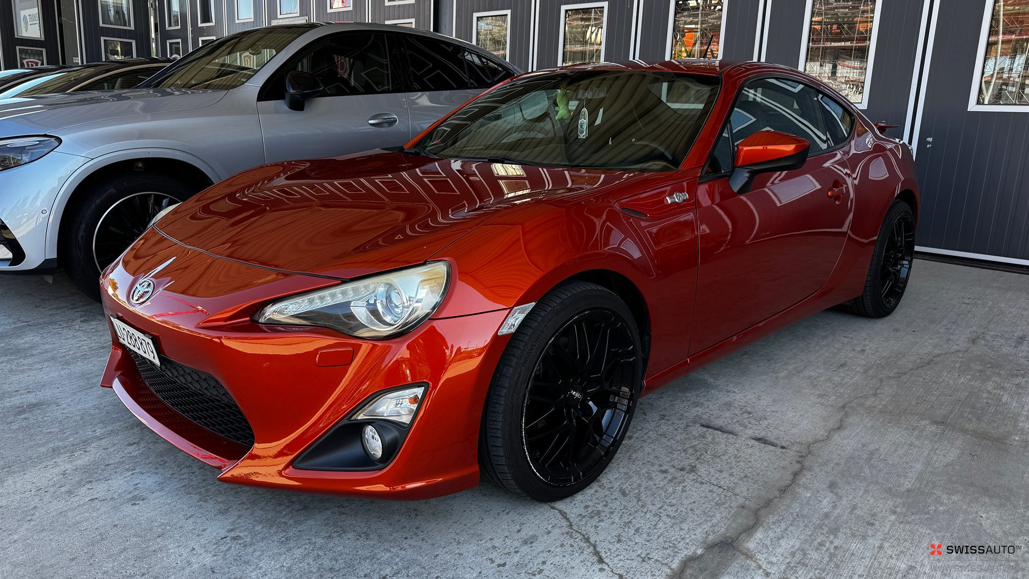 Auction Image