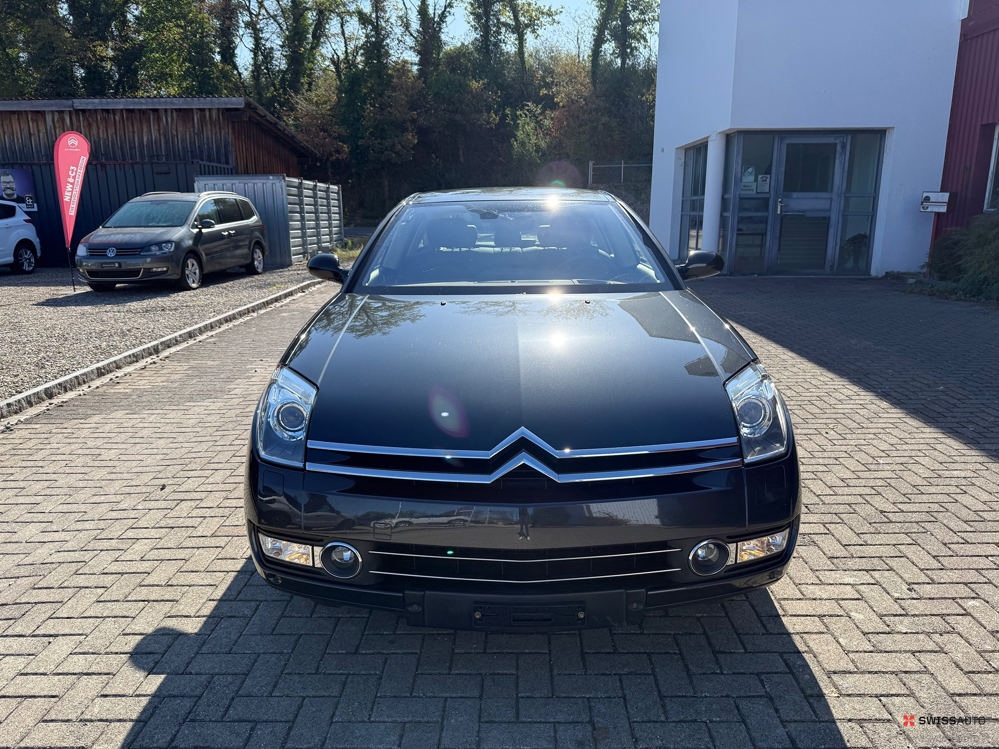 Auction Image