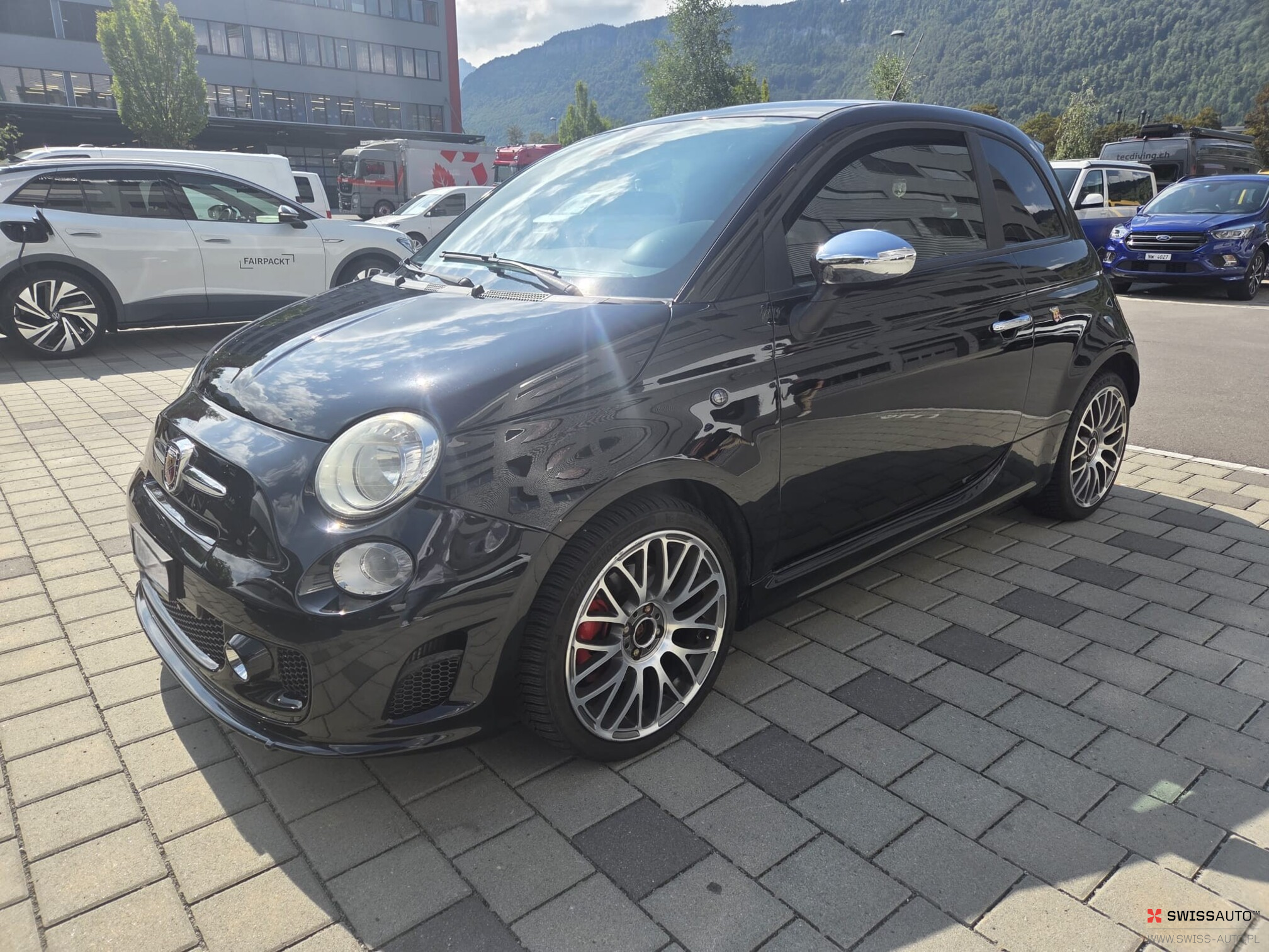 Auction Image