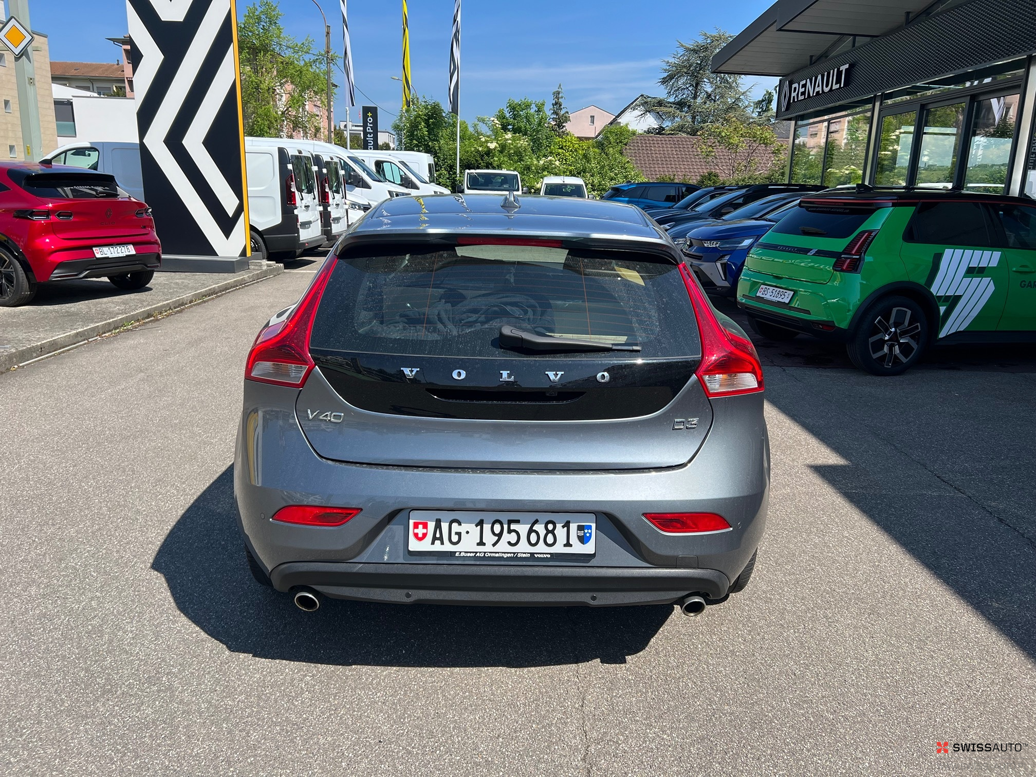 Auction Image