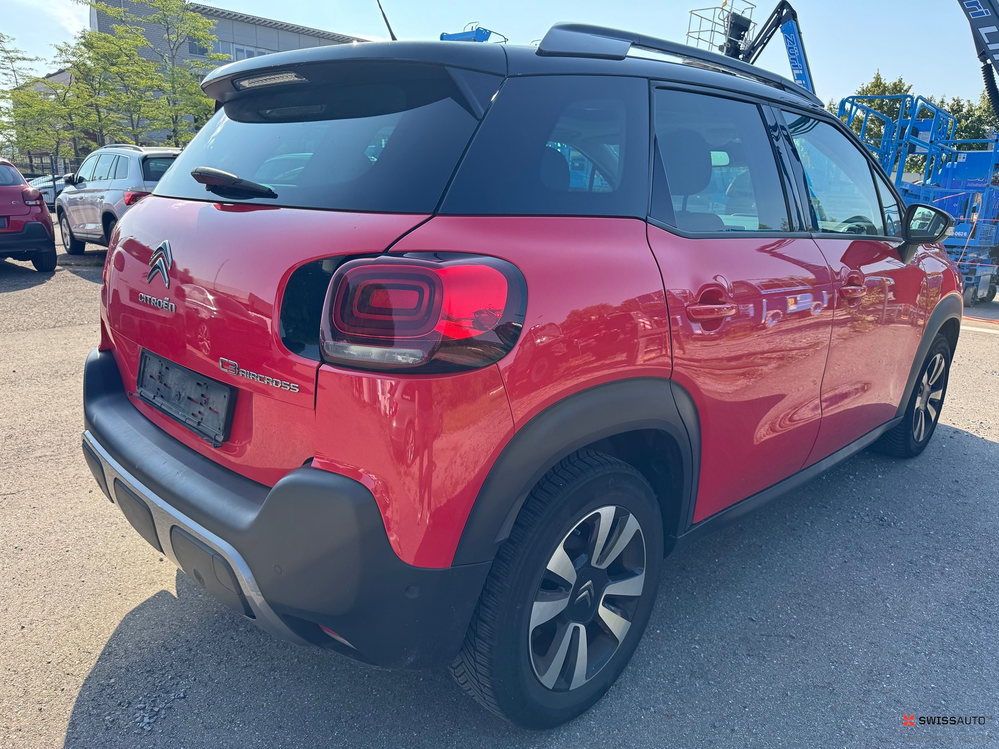 Auction Image