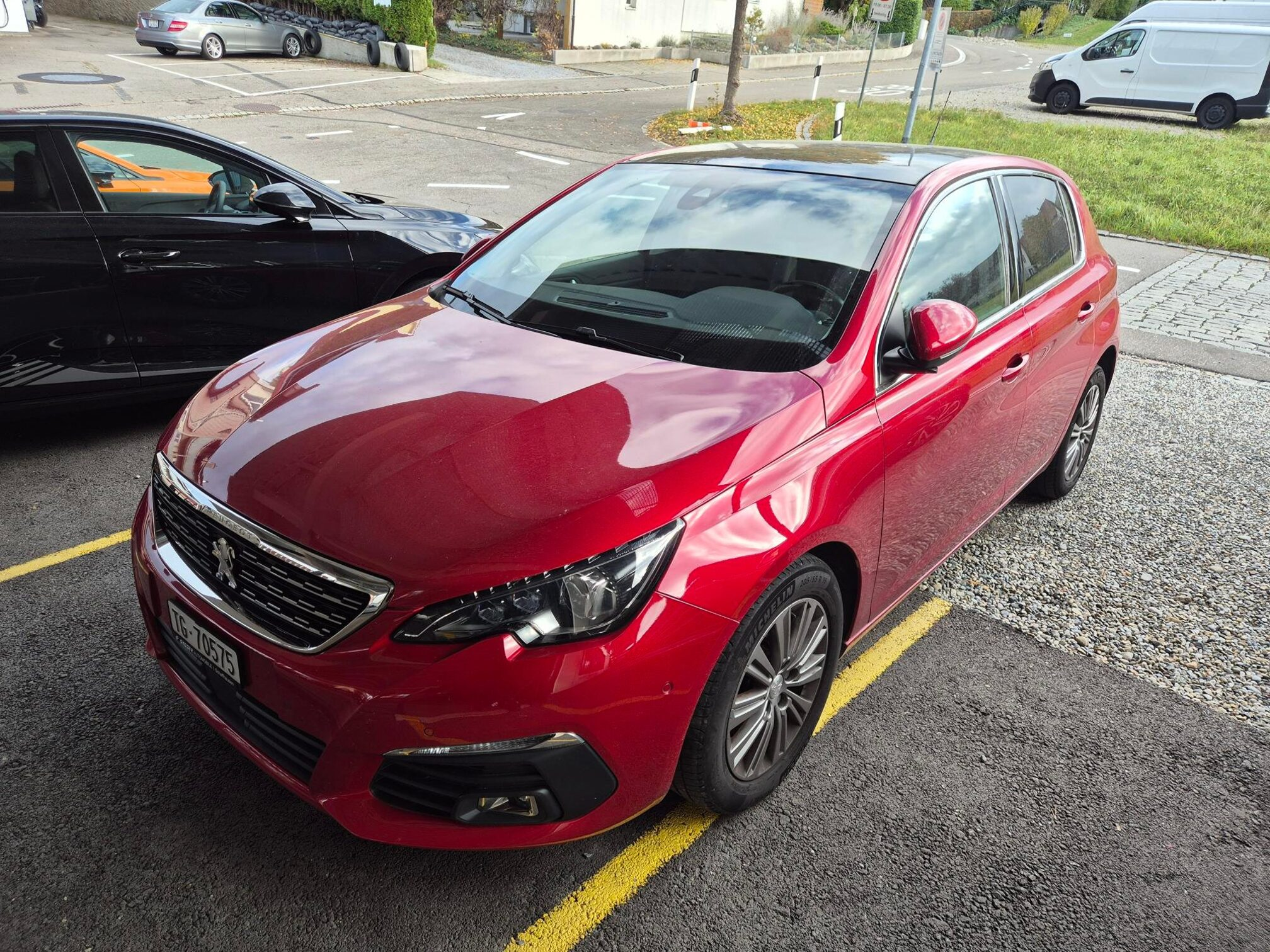 Auction Image