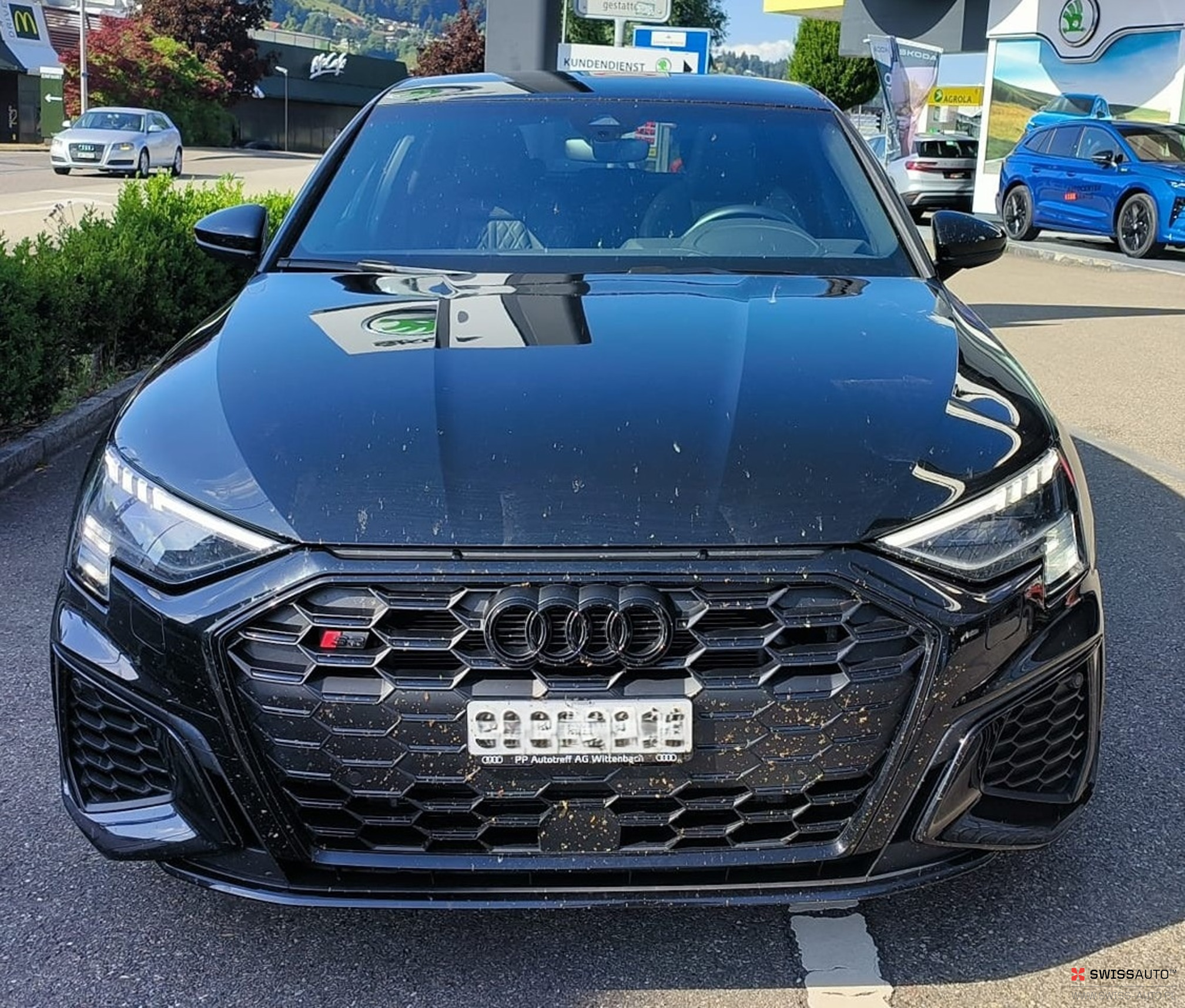 Auction Image