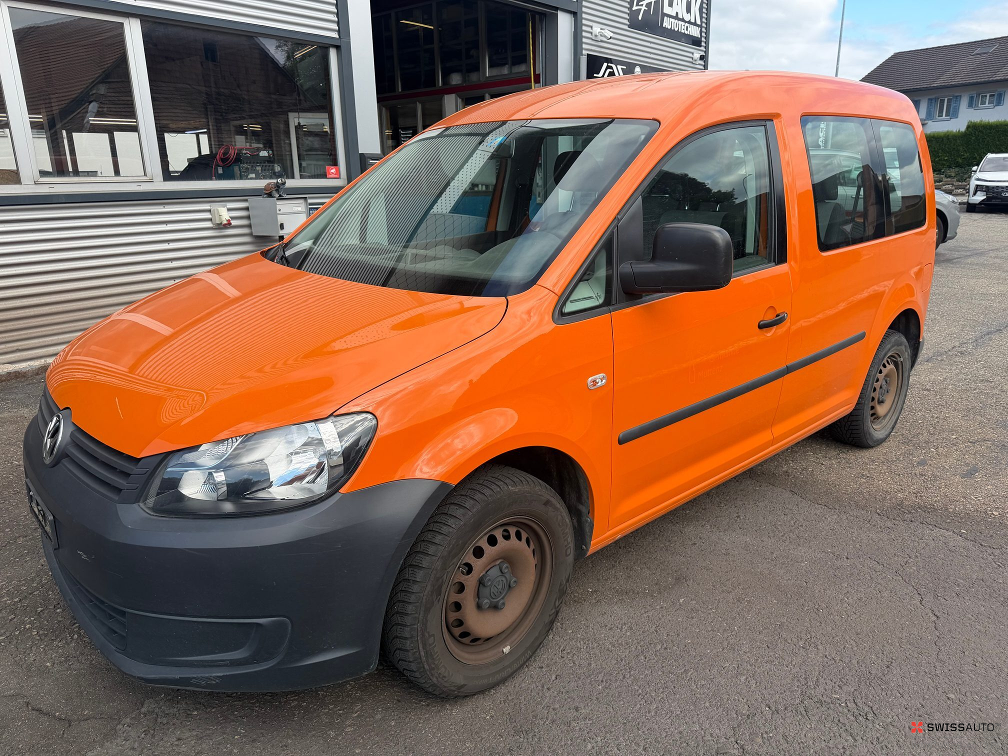 Auction Image