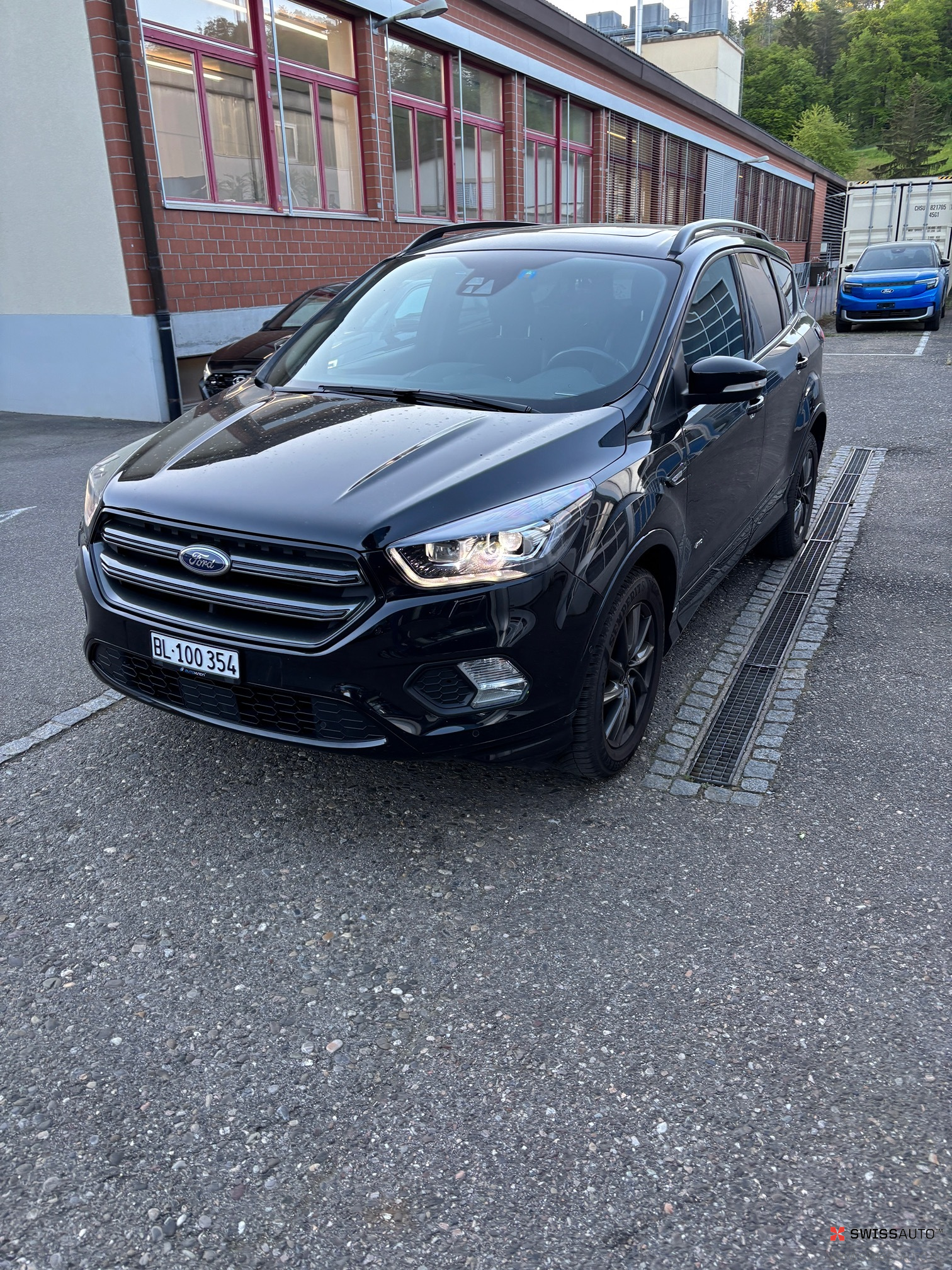 Auction Image