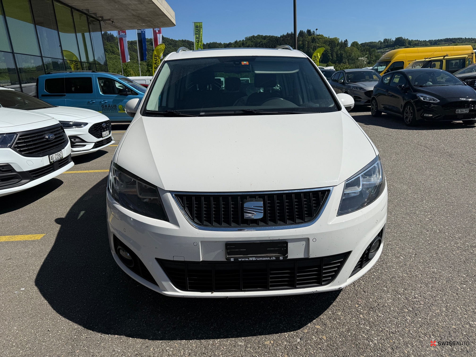 Auction Image
