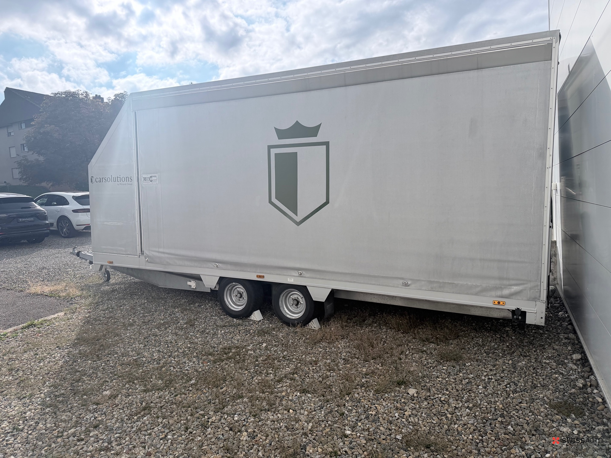 Auction Image