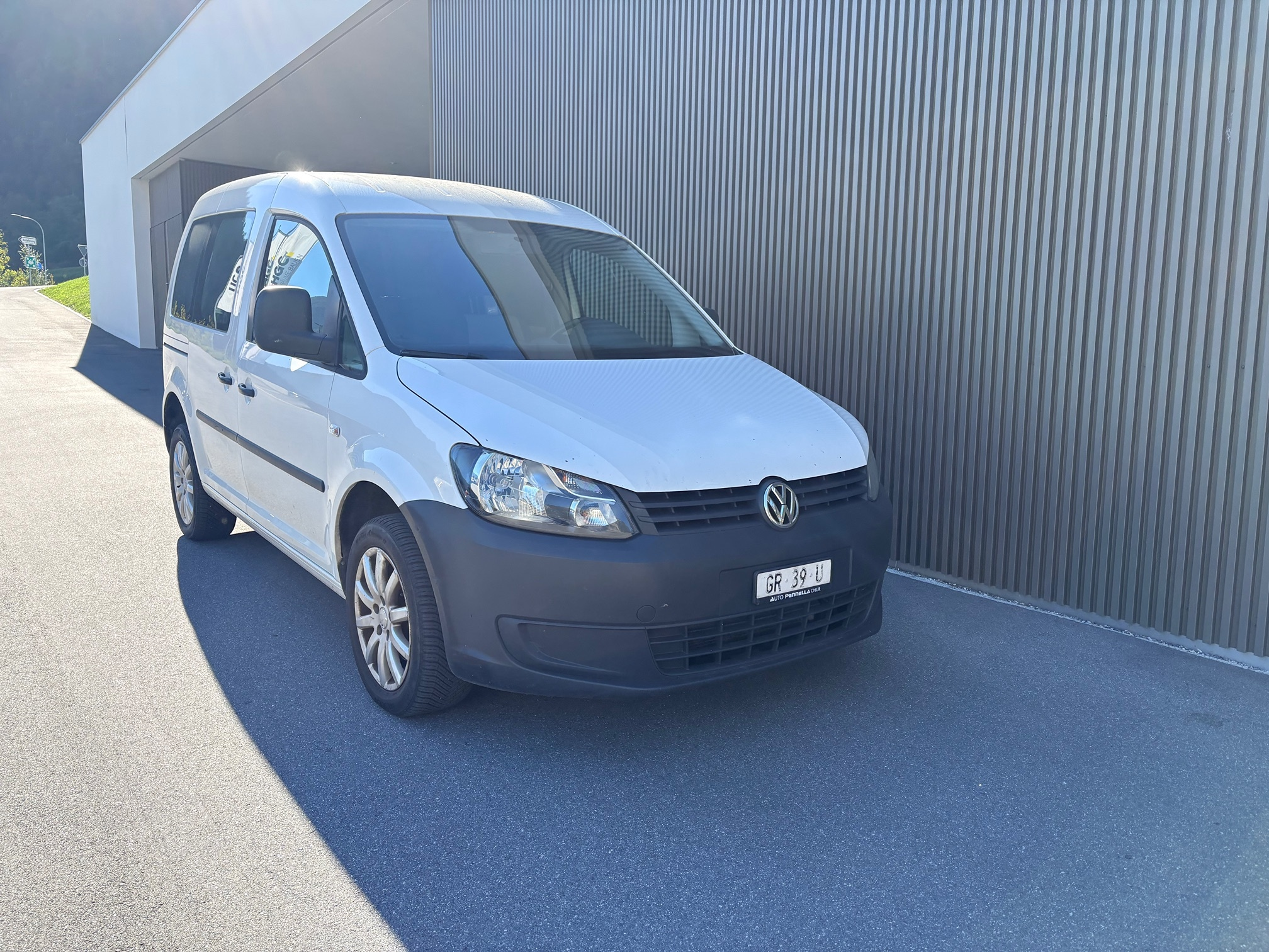 Auction Image