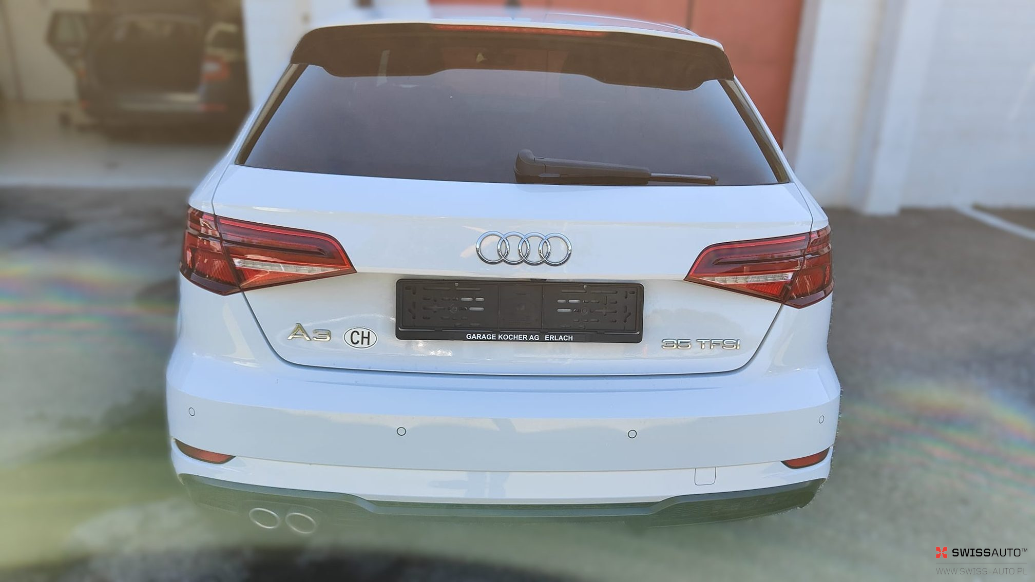 Auction Image