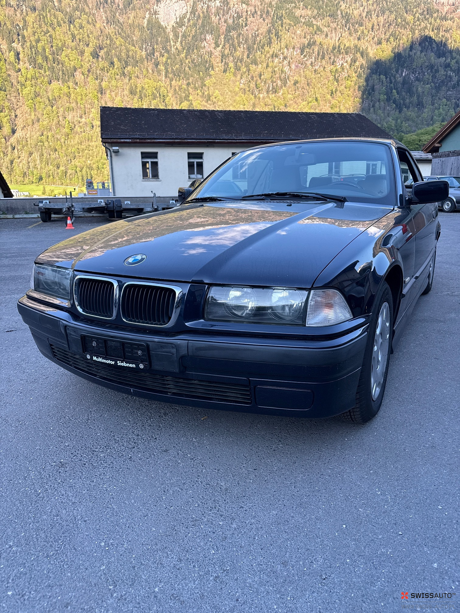Auction Image