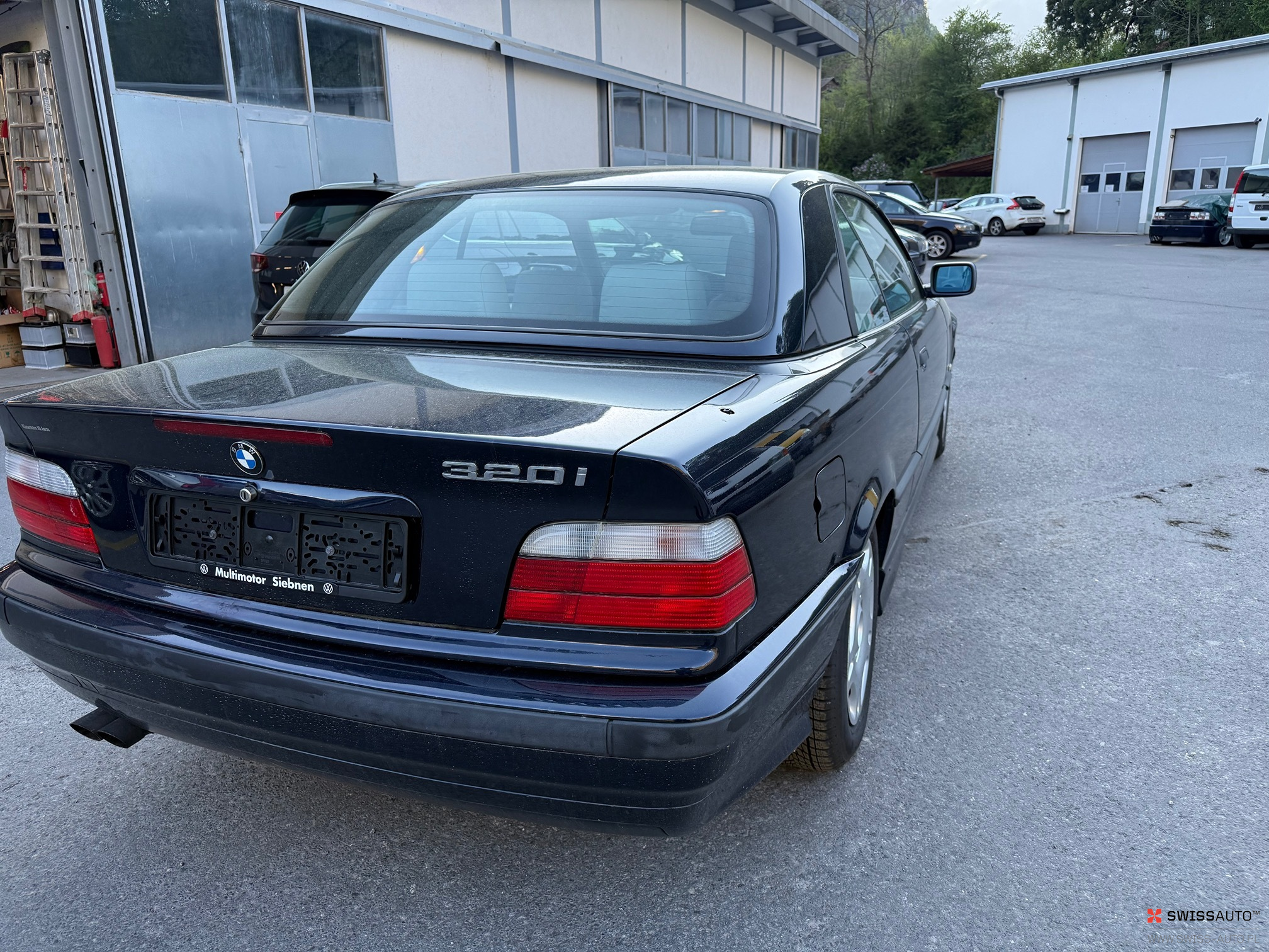 Auction Image