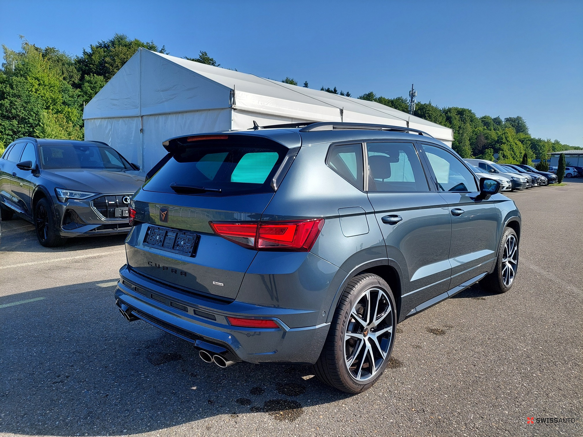Auction Image