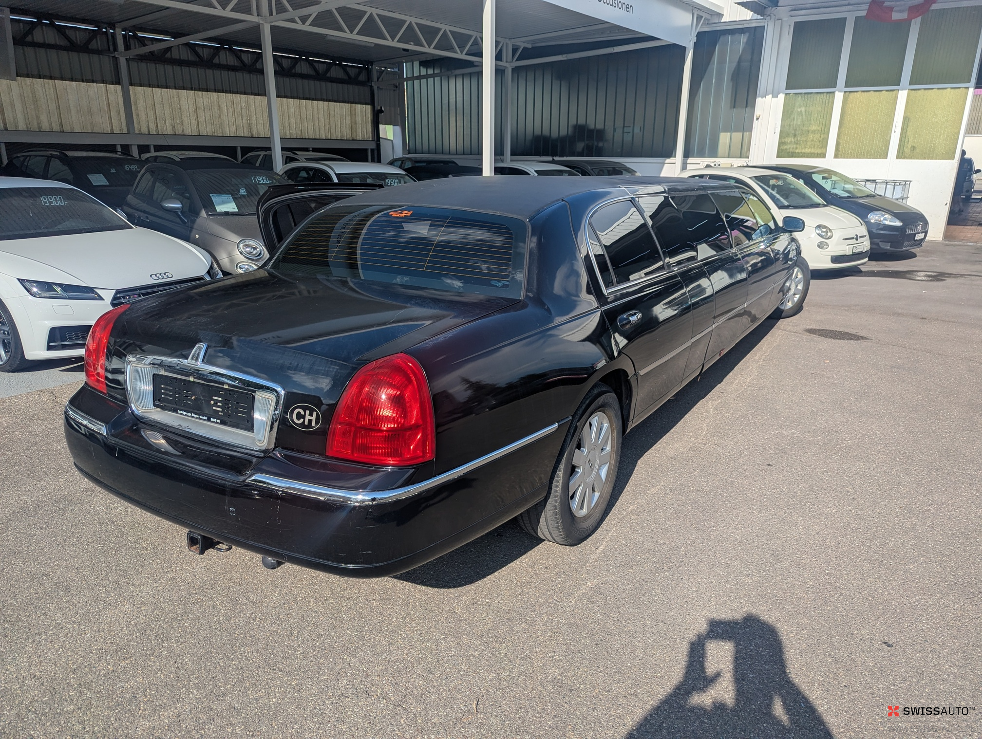 Auction Image
