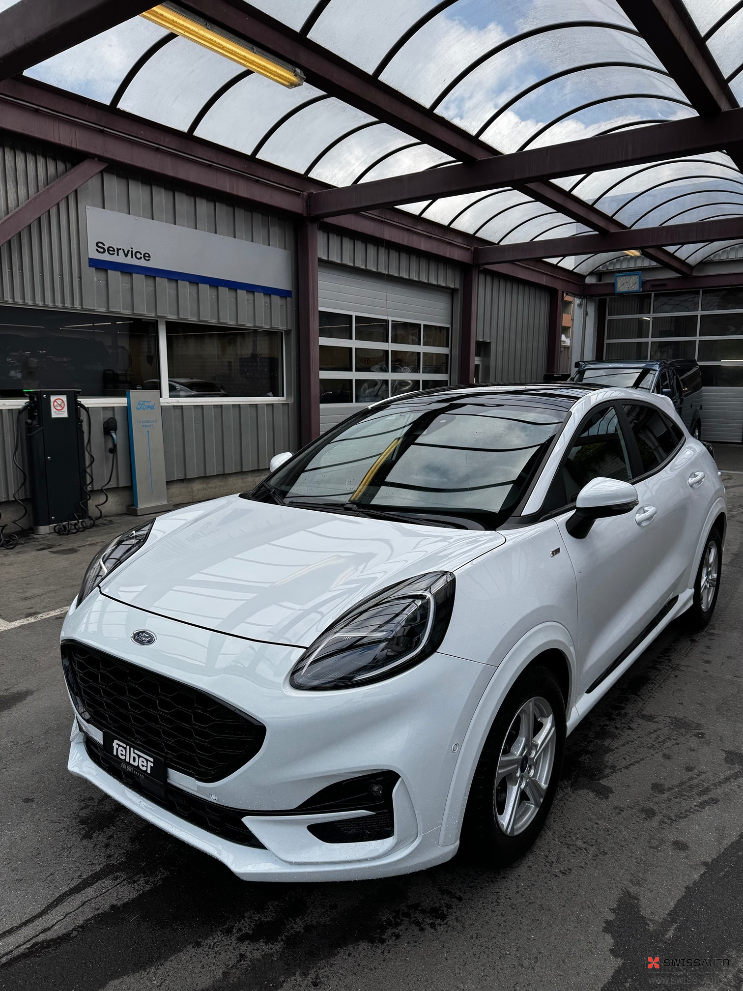 Auction Image