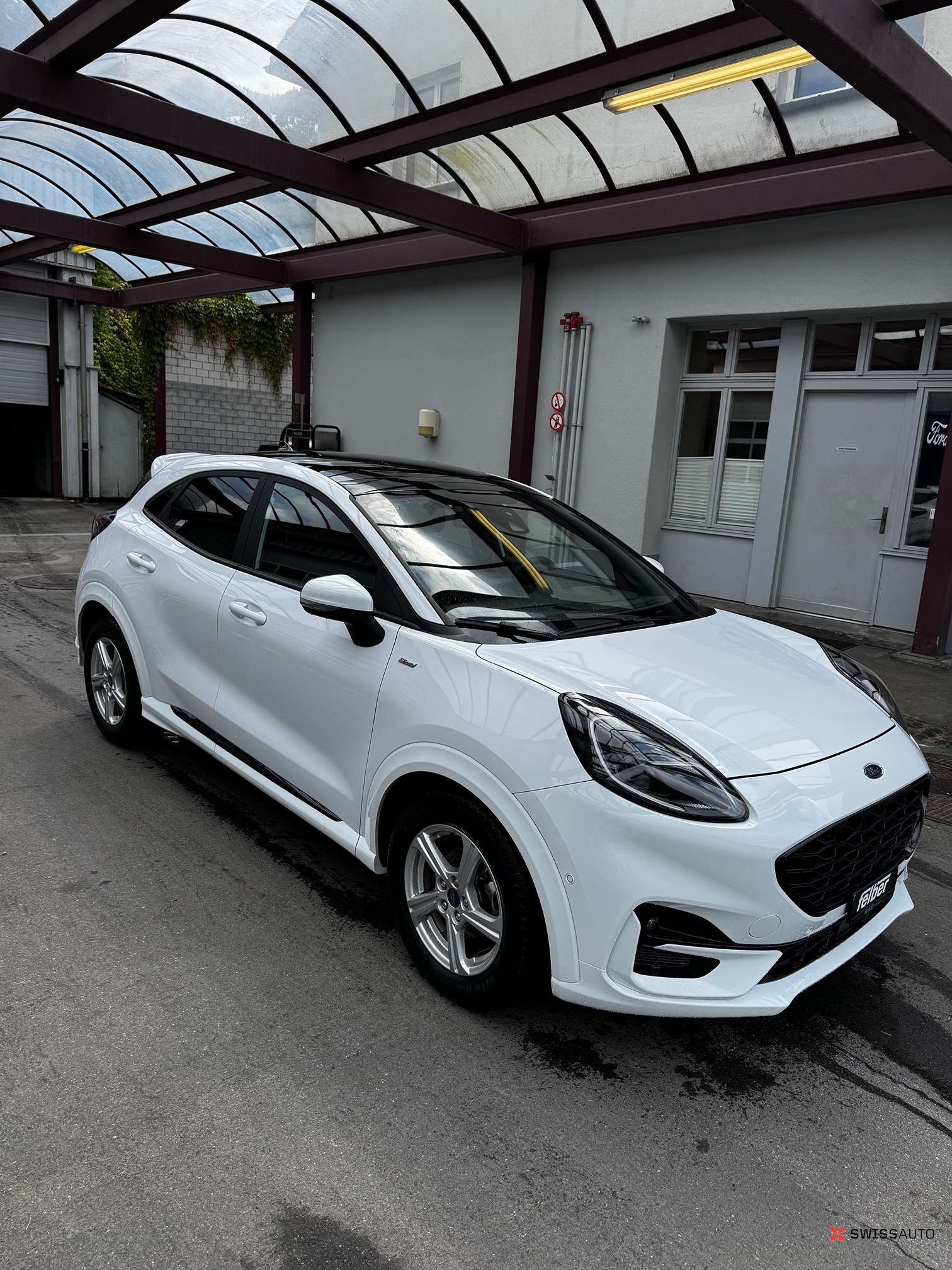 Auction Image