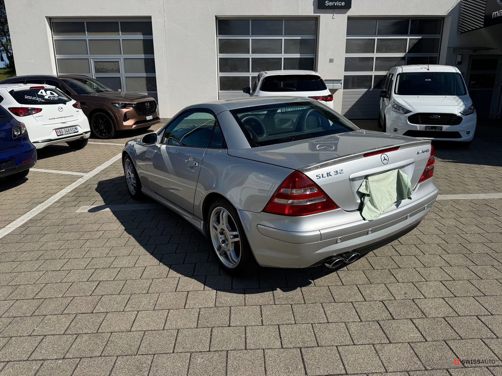 Auction Image