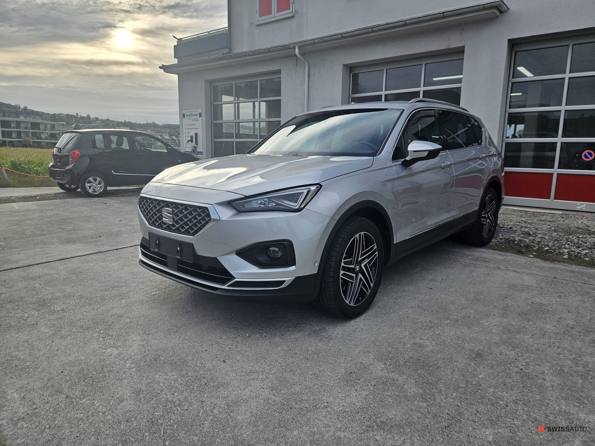 Auction Image