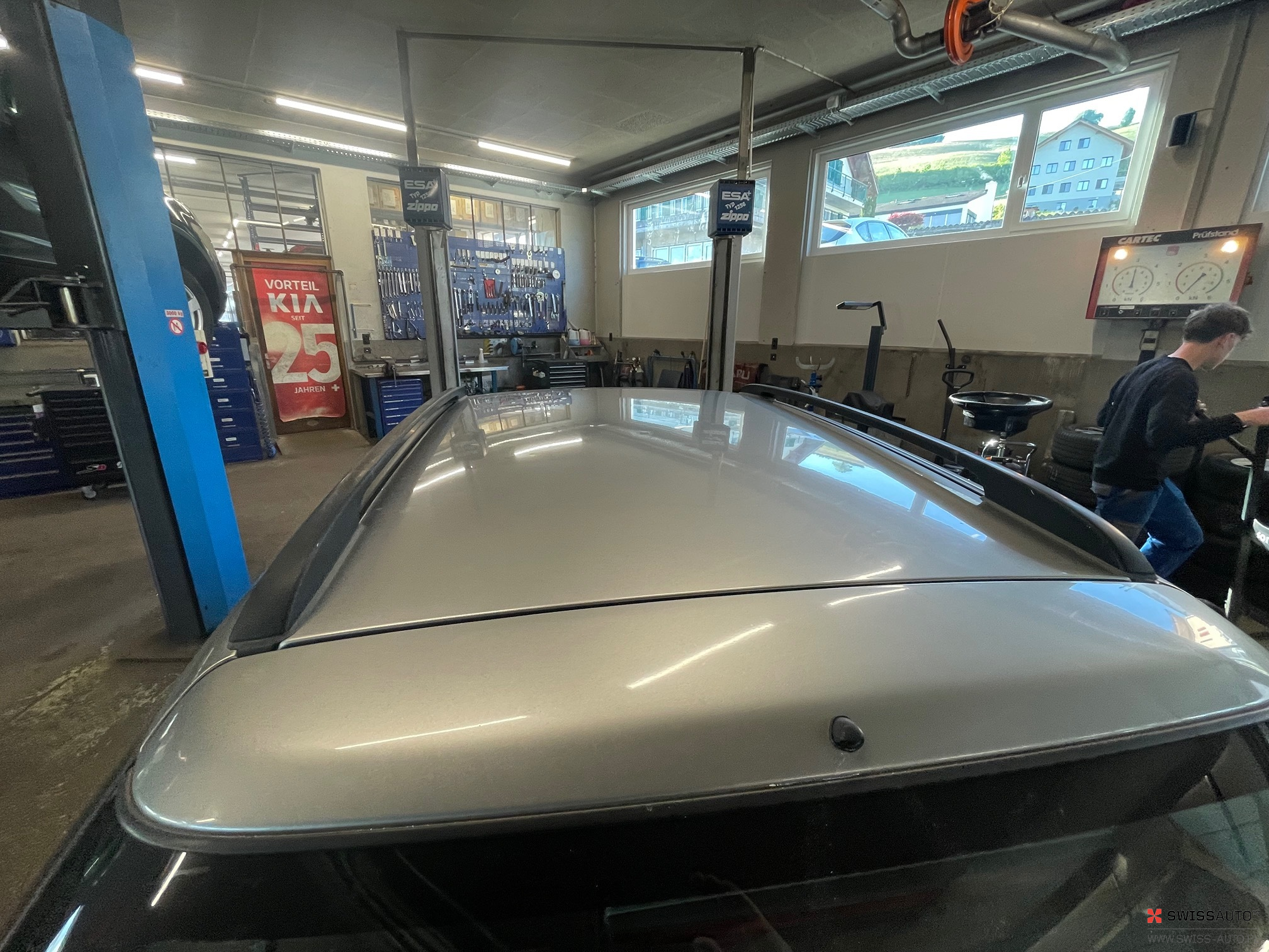 Auction Image
